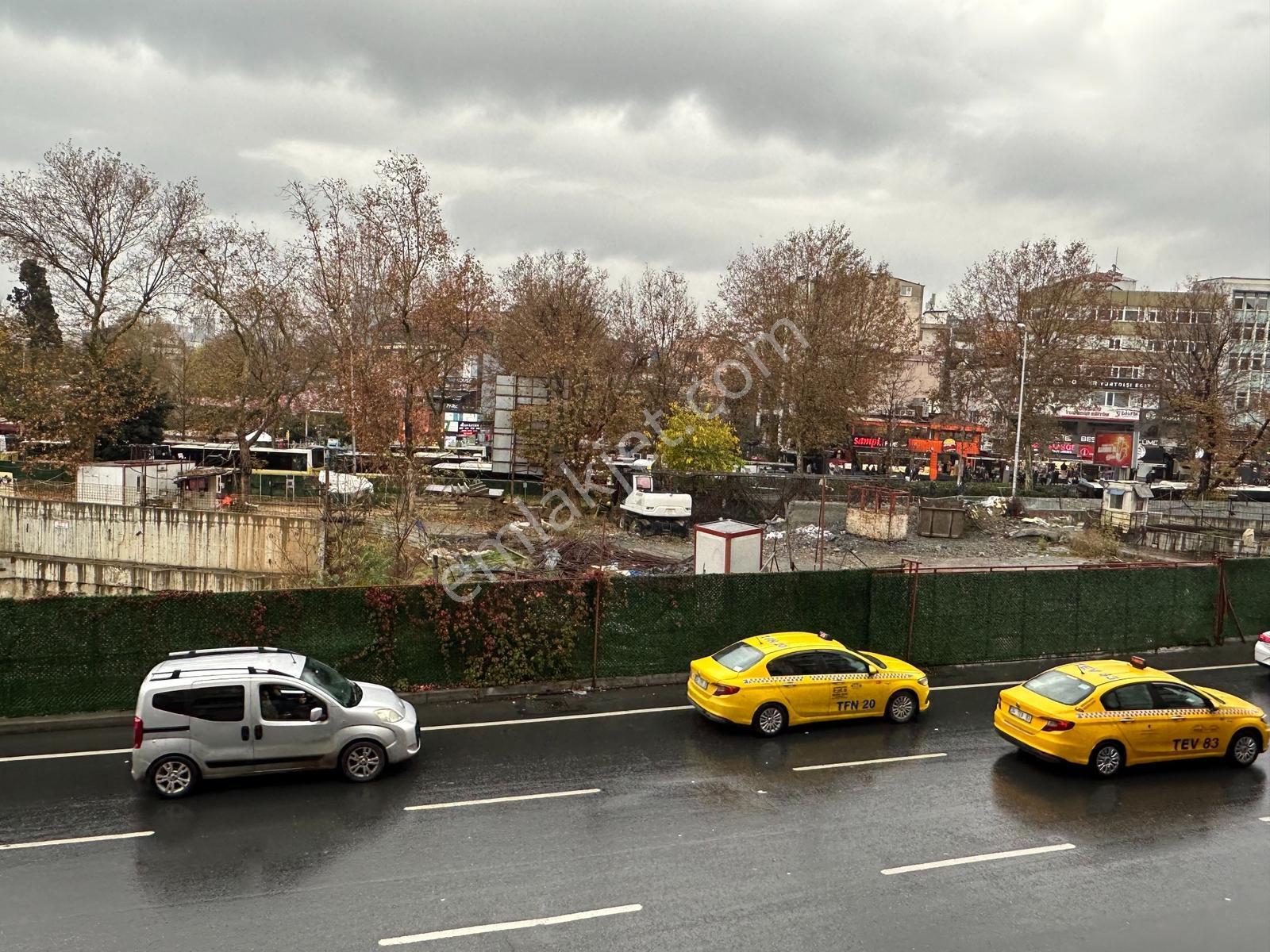 Beşiktaş Yıldız Kiralık Cadde Üzeri Ofis Büro İşyerine Uygun - Görsel 17
