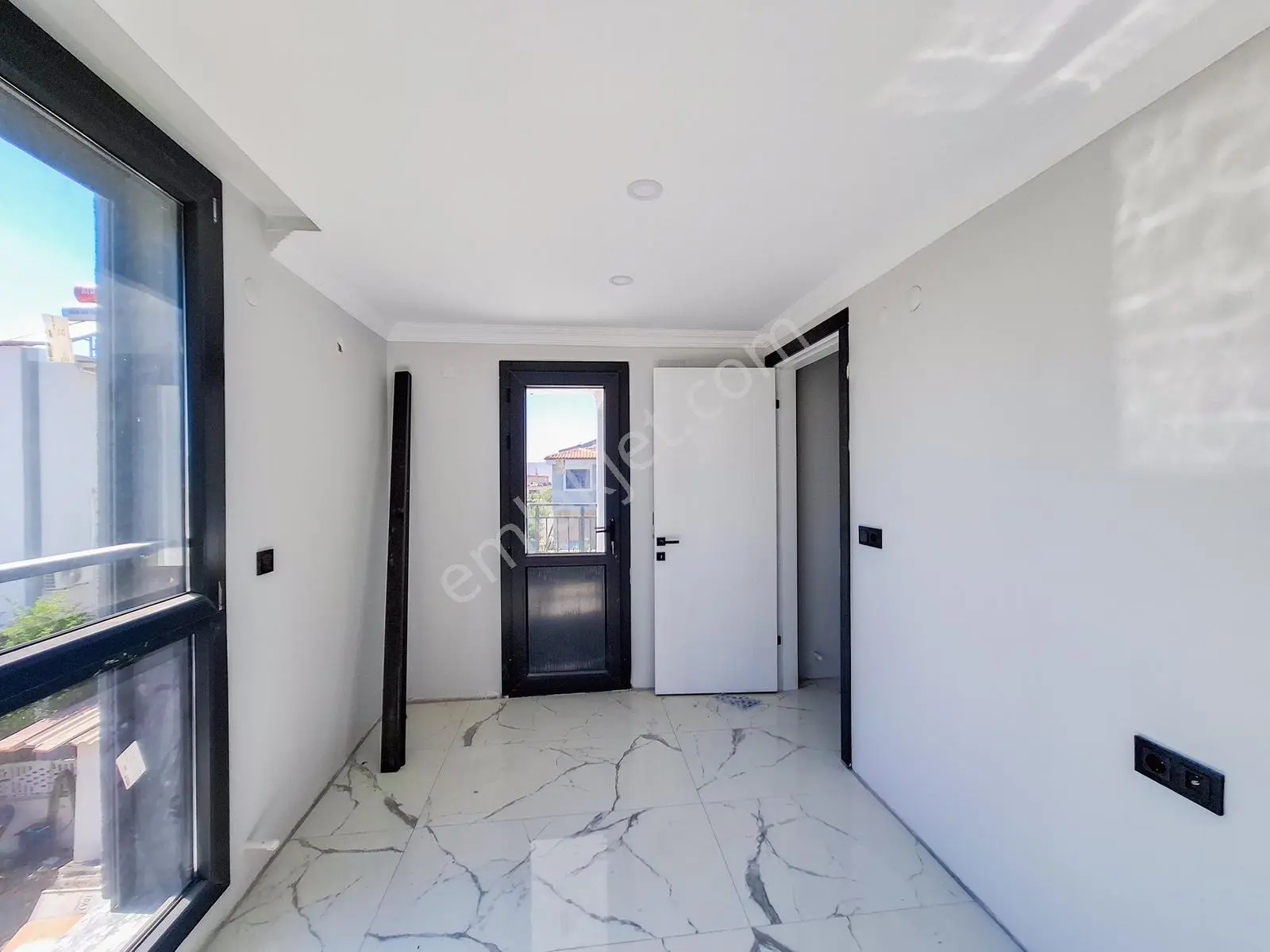 Didim Hisar Mahallesinde Merkezi Konumda Sıfır Müstakil Villa - Görsel 3