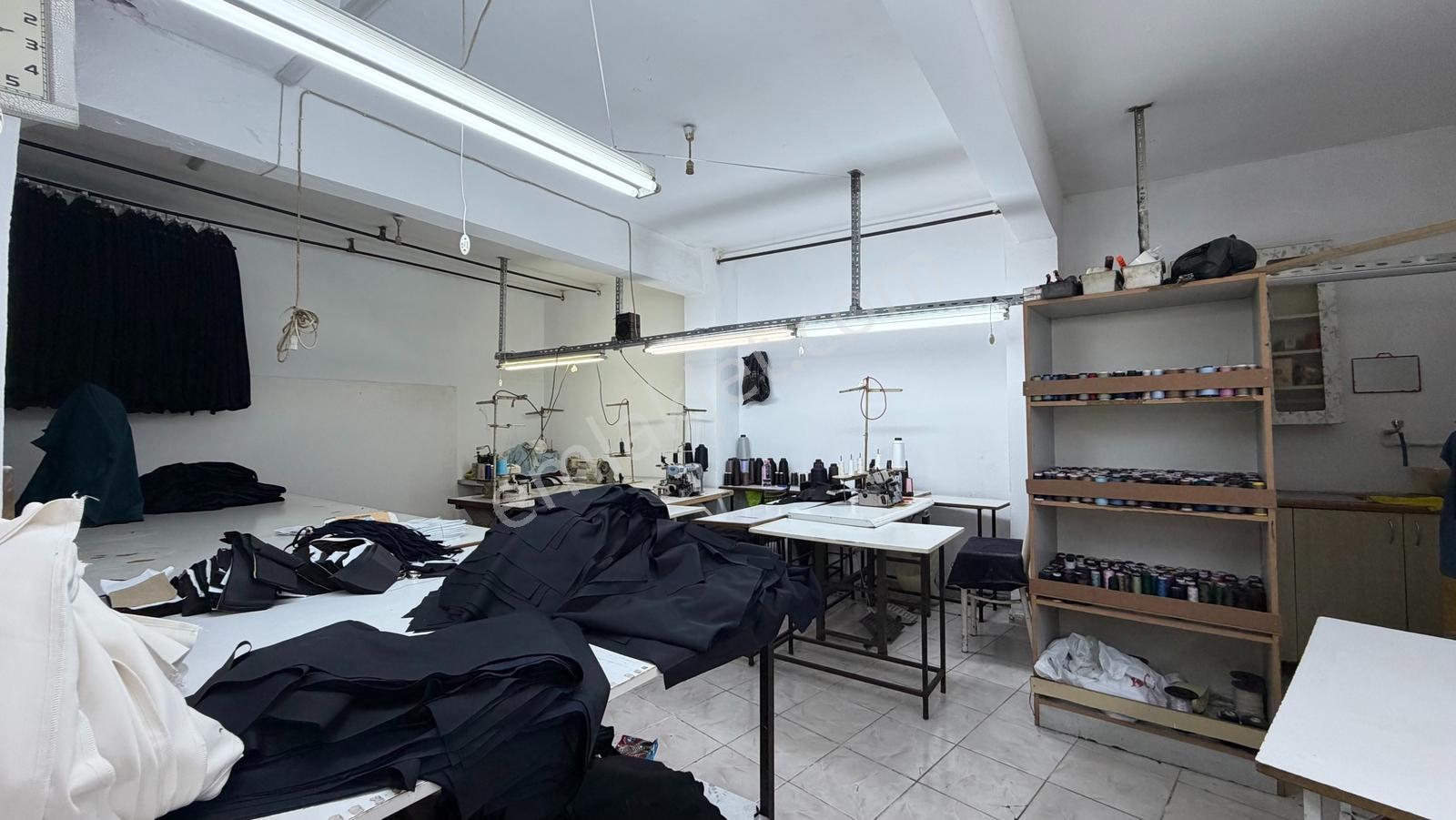 İlka'dan Talatpaşa Mh 90 M2 Kiralık Dükkan Metrobüse 6 Dk - Görsel 9
