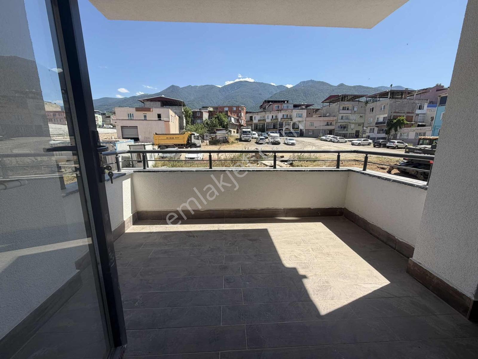 Yiğitlerde Metro Dibinde Sıfır Kiralık 3+1 Daire - Görsel 16