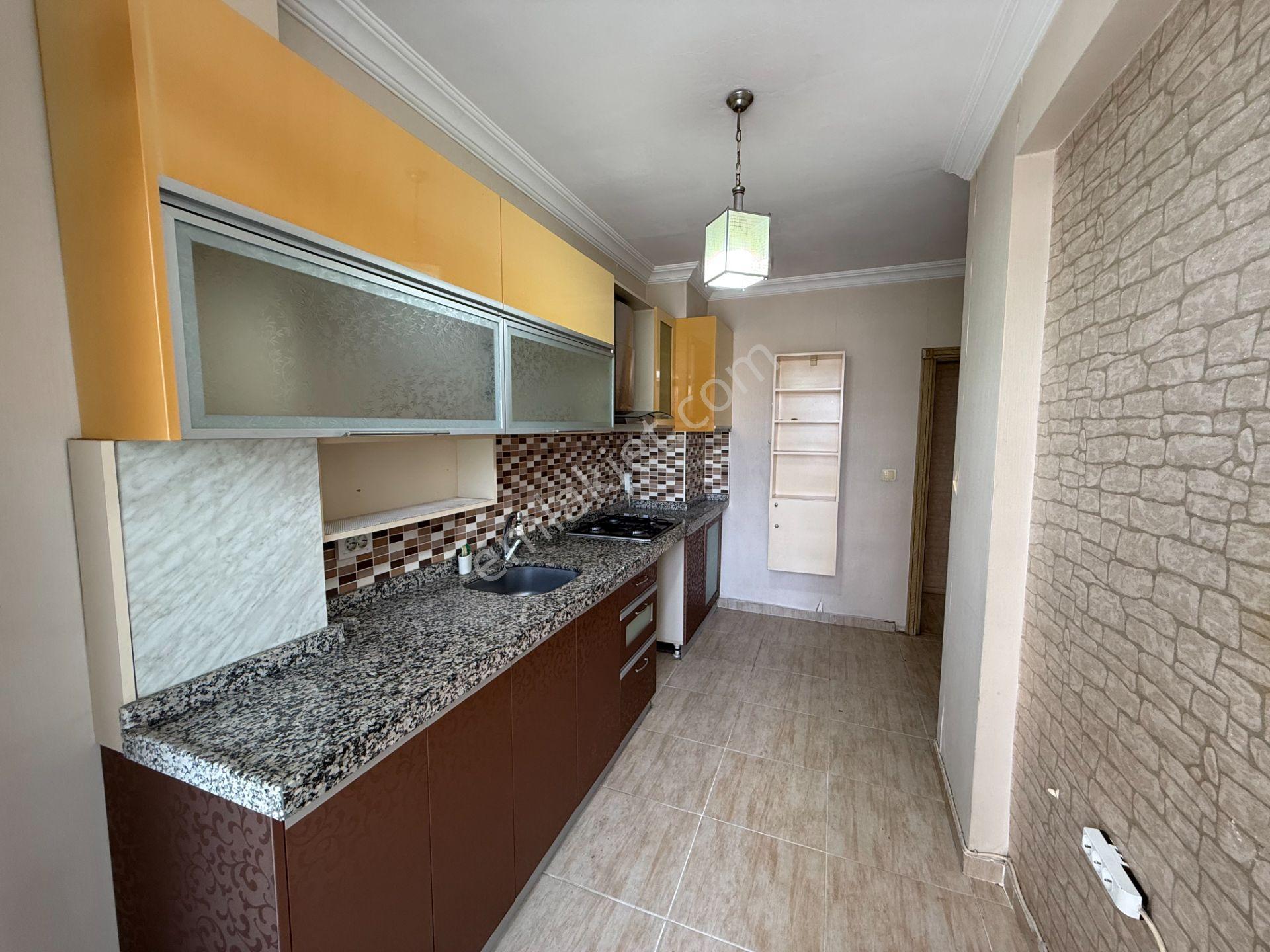 Toros Caddesinde 6 Bölüm 150 M2 Kapalı Mutfak Kiralık Ofis - Görsel 8