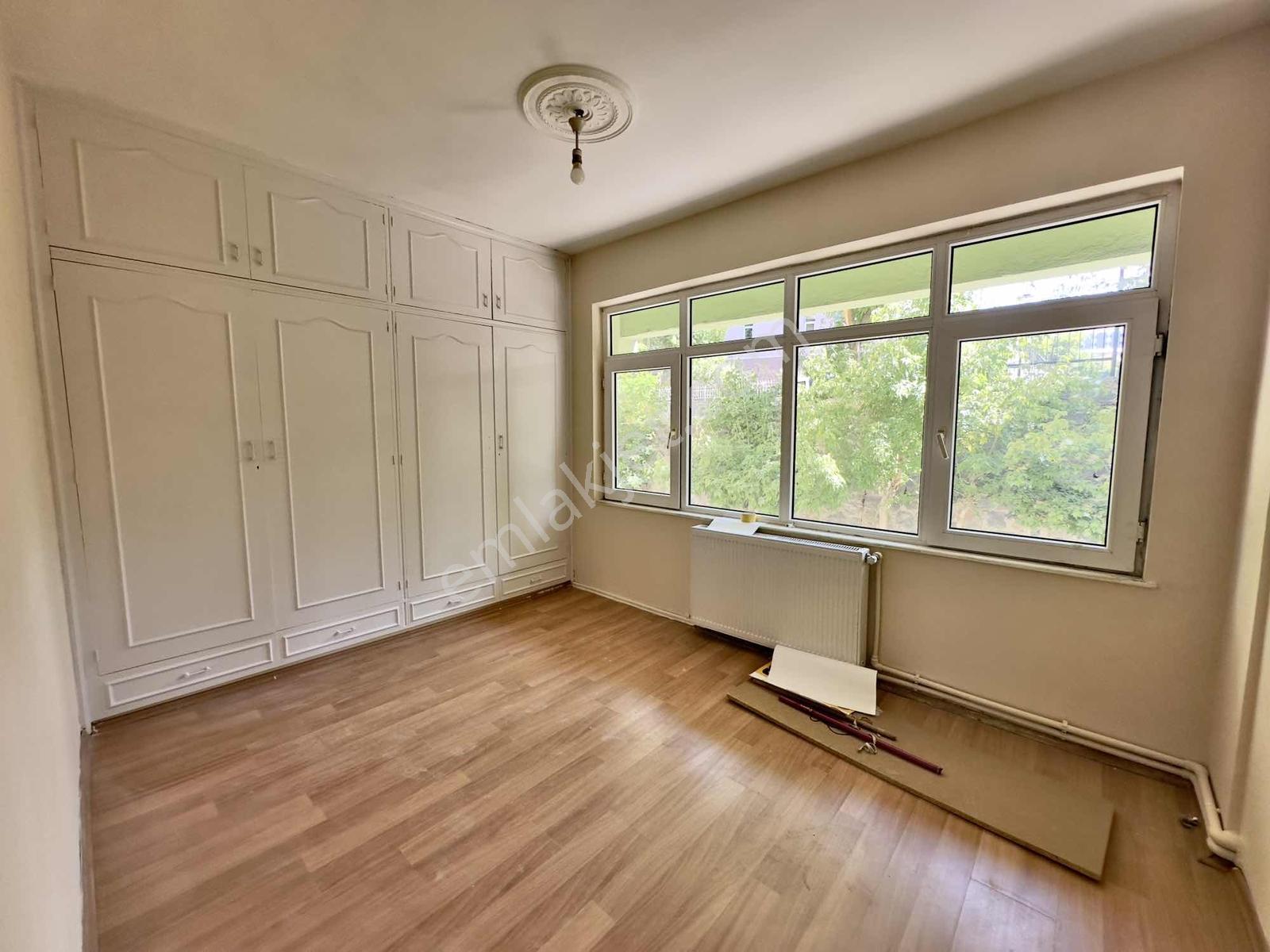 Altın Emlak'tan Cumhuriyet Caddesi Yakınında 3+1 Kiralık Arakat - Görsel 18