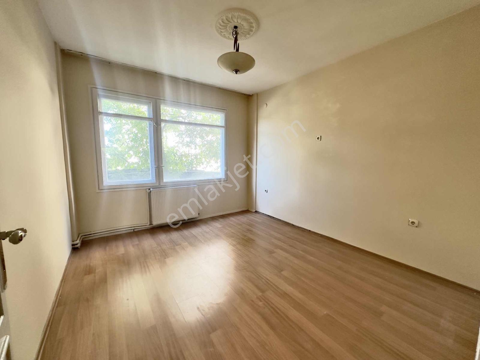Altın Emlak'tan Cumhuriyet Caddesi Yakınında 3+1 Kiralık Arakat - Görsel 15