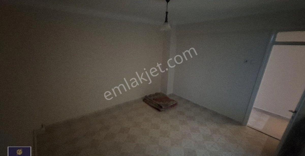 Güzelhisar'da Adnan Menderes Bulvarı'na 30 Adım Kiralık Doğalgazlı 3+1!!! - Görsel 9
