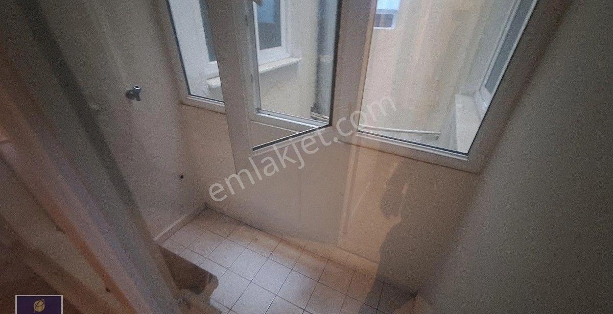 Güzelhisar'da Adnan Menderes Bulvarı'na 30 Adım Kiralık Doğalgazlı 3+1!!! - Görsel 2