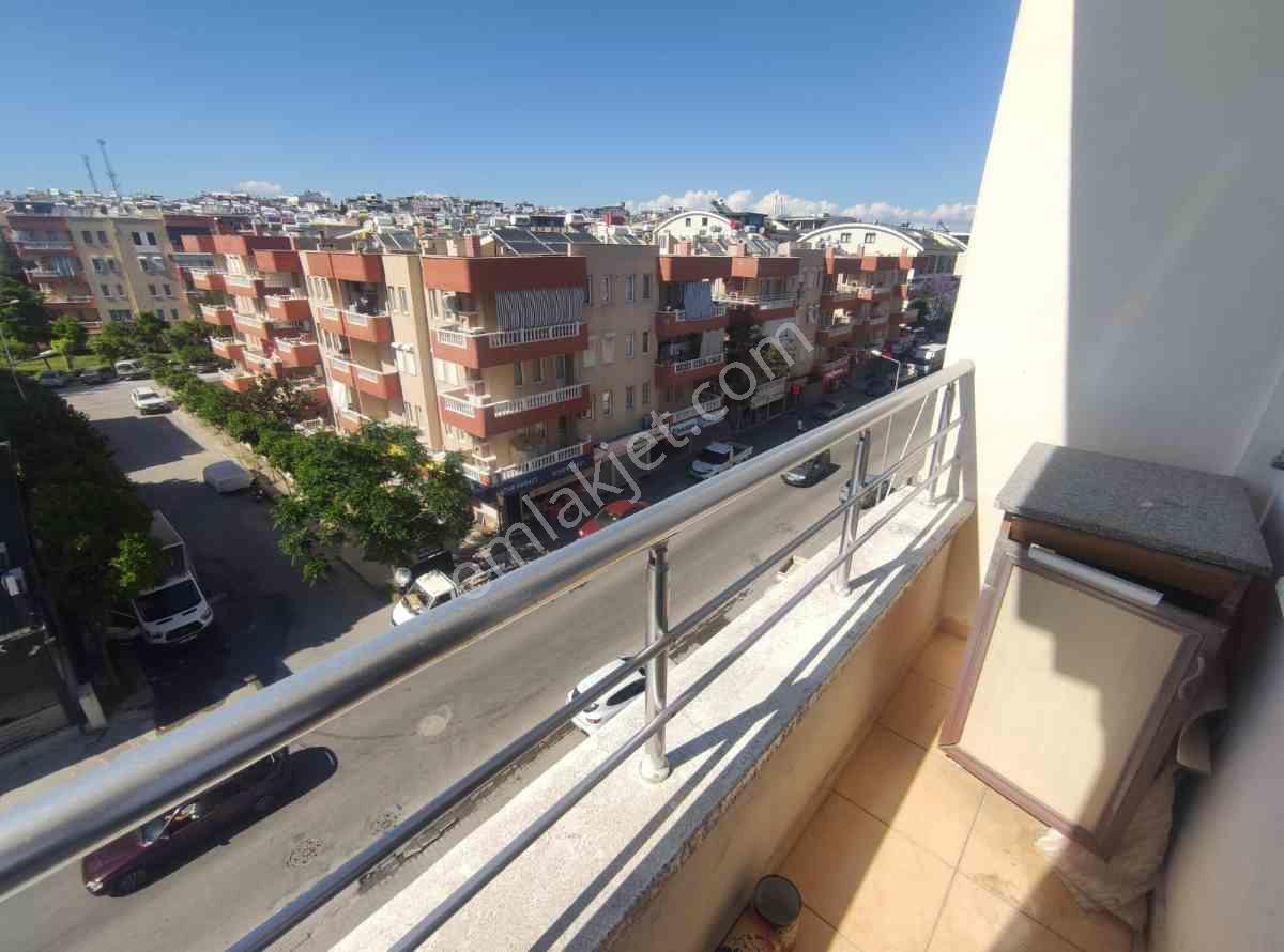 Aydın Didim Yeni Mahallede Satılık Ayrı Mutfak Asansörlü 2+1 - Görsel 11