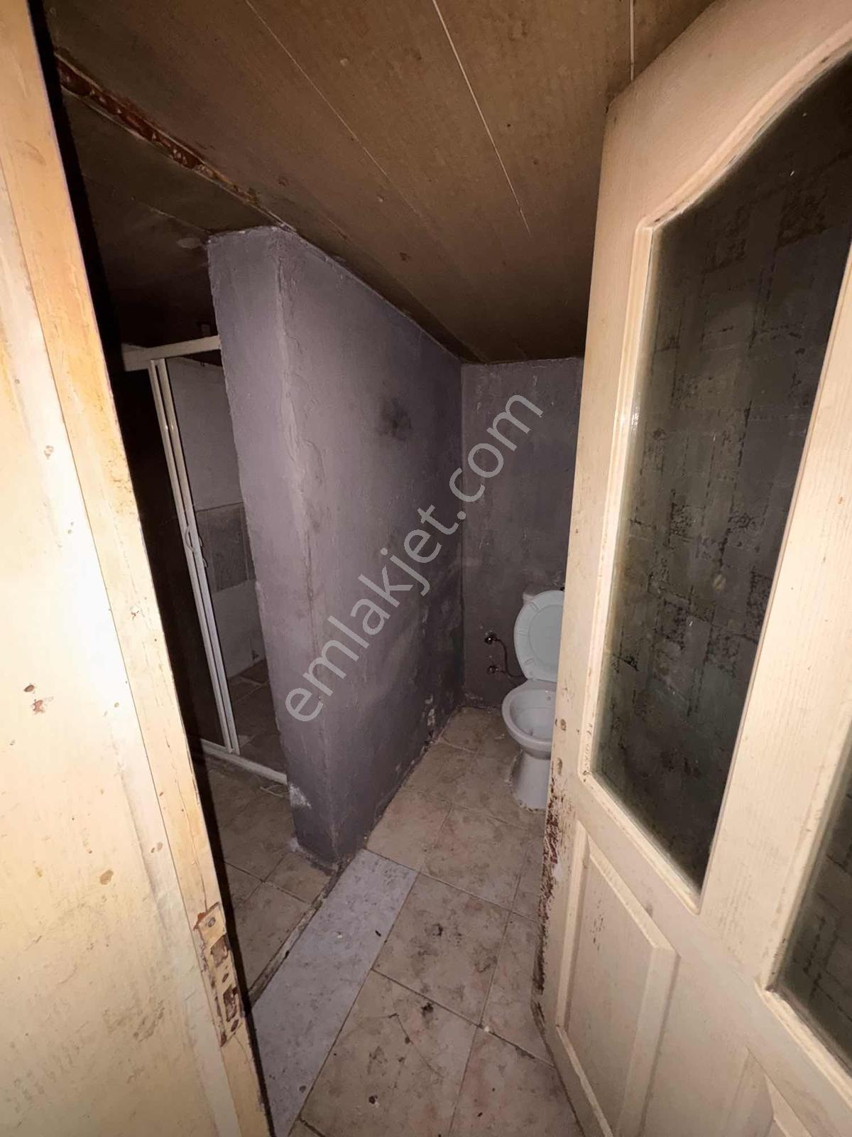 Bornova Eğridere Mahallesinde Kiralık 3+1 Müstakil Daire - Görsel 12