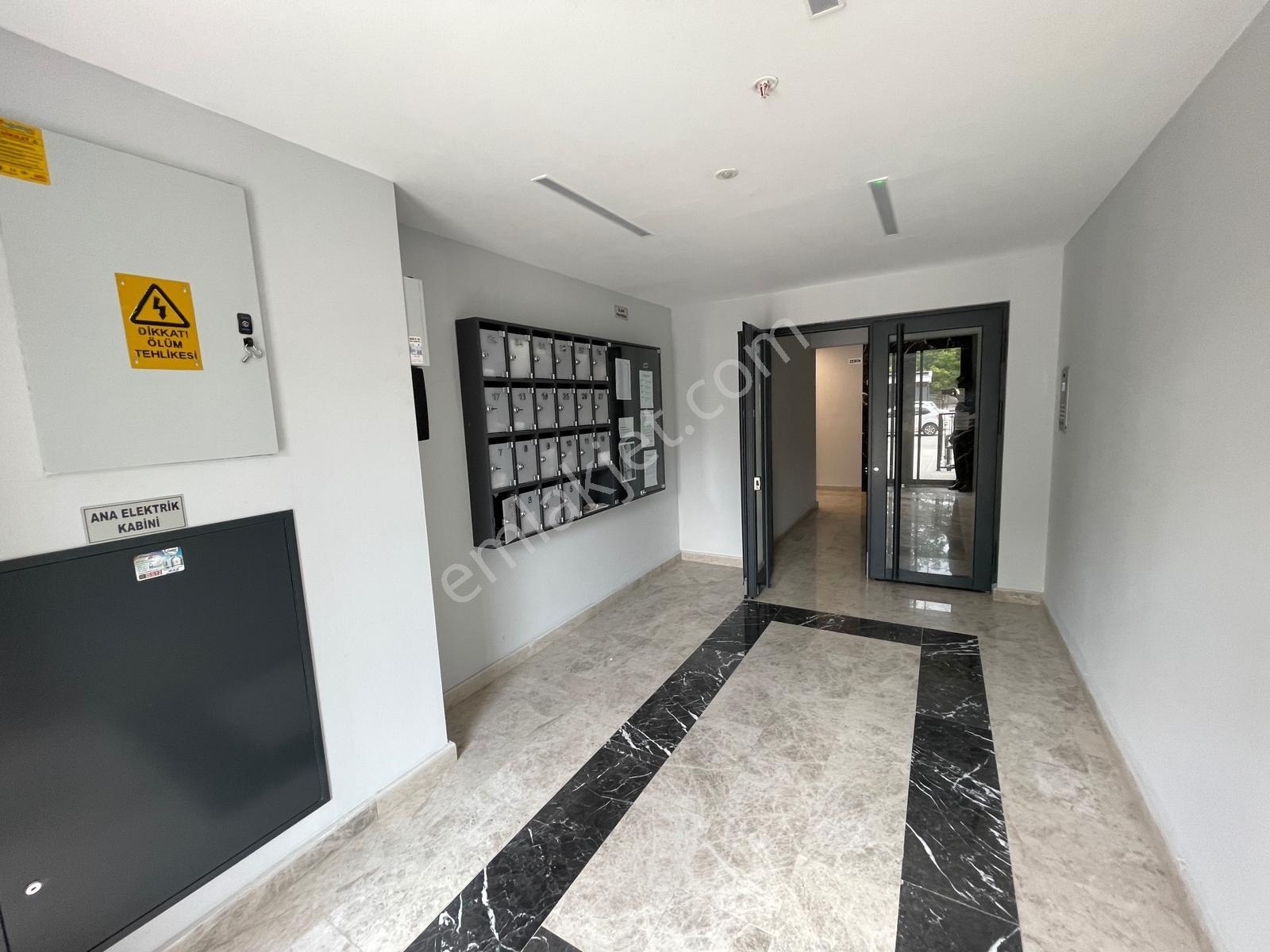 Işınlar Mh. Akademi Ziraat Sitesi Yapılı 1+1 Kiralık Daire - Görsel 17