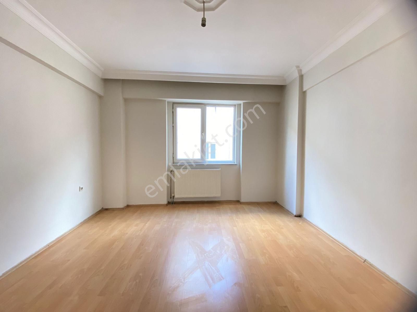 Reşadiye Mahallesi 3+1 Acil Satılık Daire - Görsel 17
