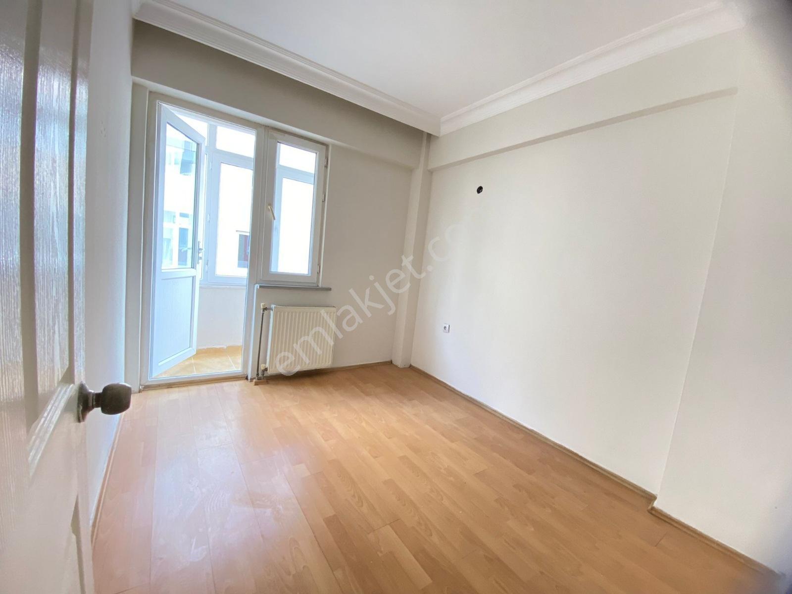 Reşadiye Mahallesi 3+1 Acil Satılık Daire - Görsel 19