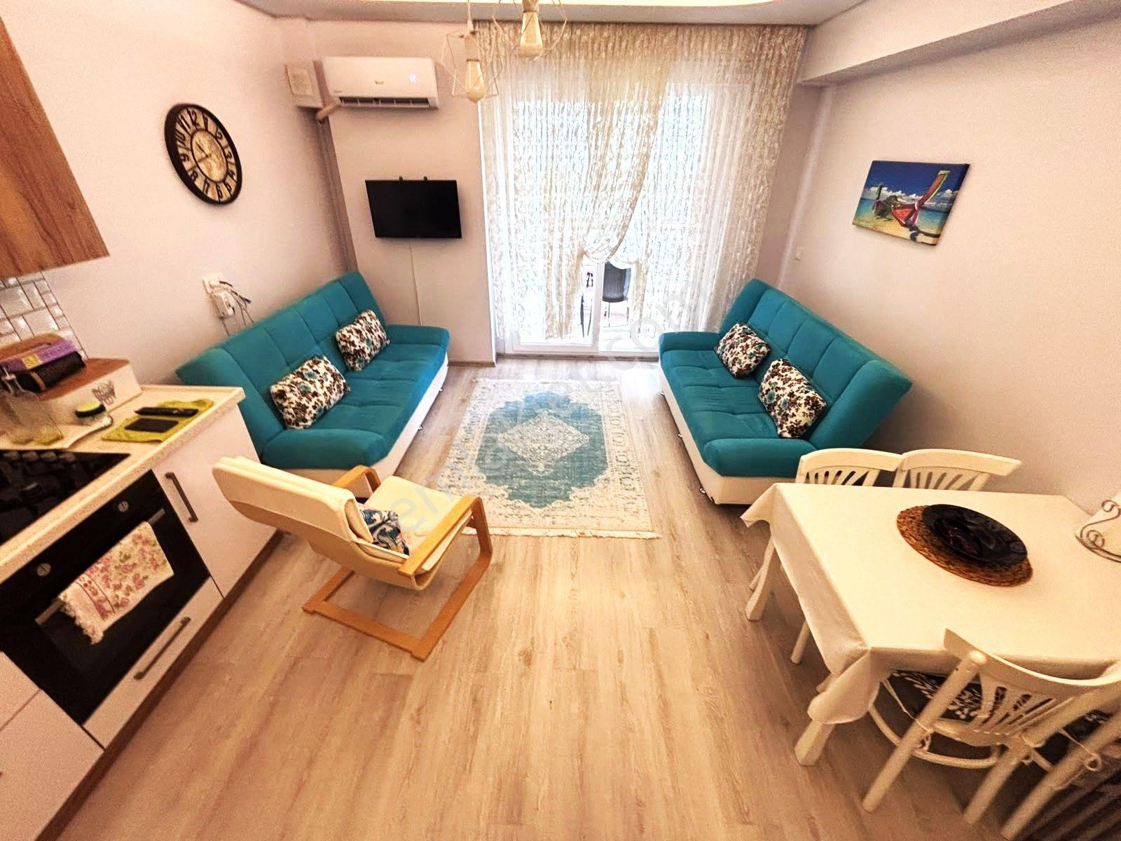 Tek Yetkili Aygülden Akçay İkizçay'da Nezih Site İçi Ful Eşyalı Geniş Cam Balkonlu 1+1 Satılık Daire - Görsel 8
