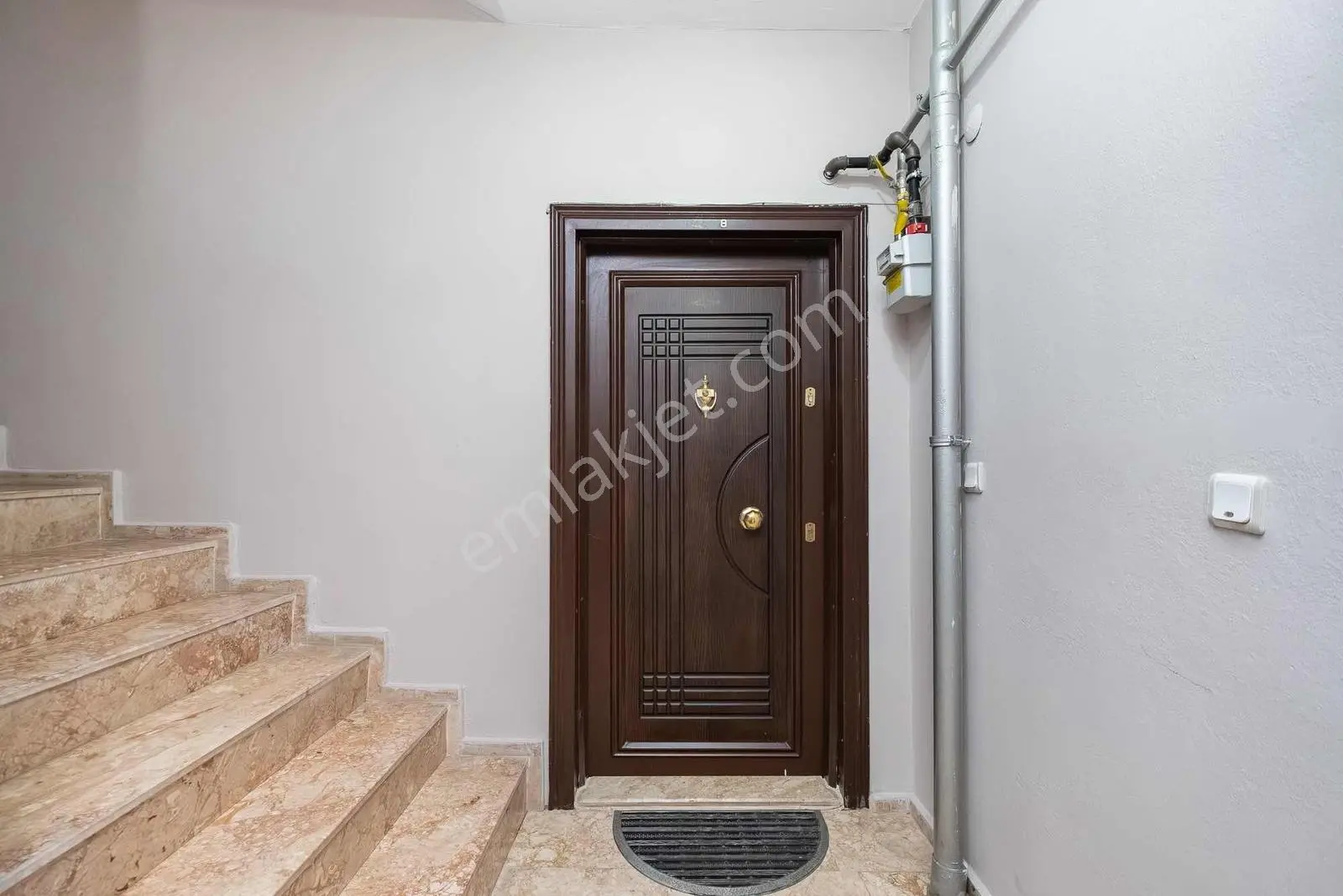 Yalı Caddesinde Site İçerisinde Ara Kat Satılık Daire - Görsel 19