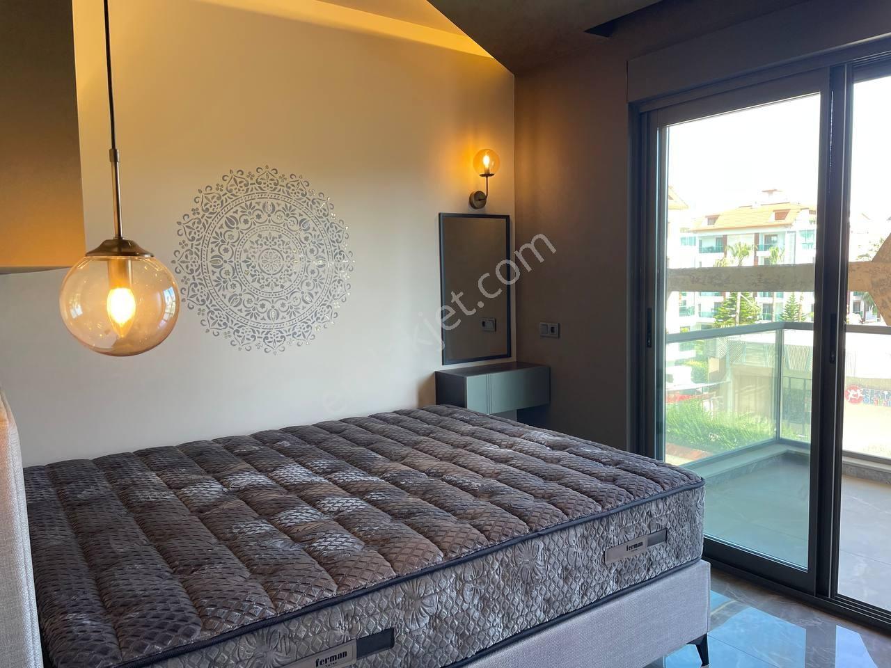 Alanya Oba 1+1 Kiralık Eşyalı Lüx Daire - Görsel 23