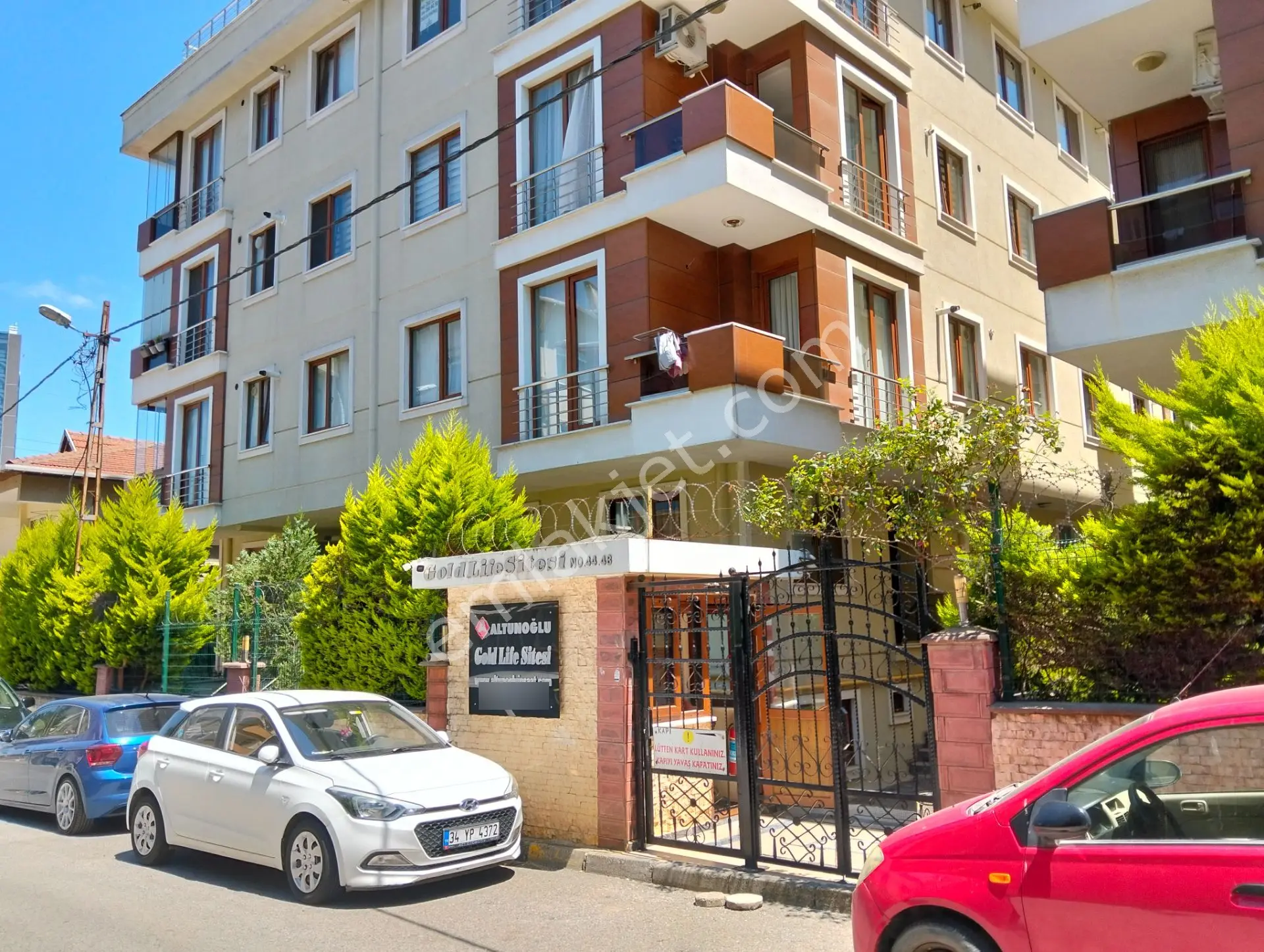 Gold Life Sitesi 3+1 Üst Dubleks Kiralık - Görsel 2