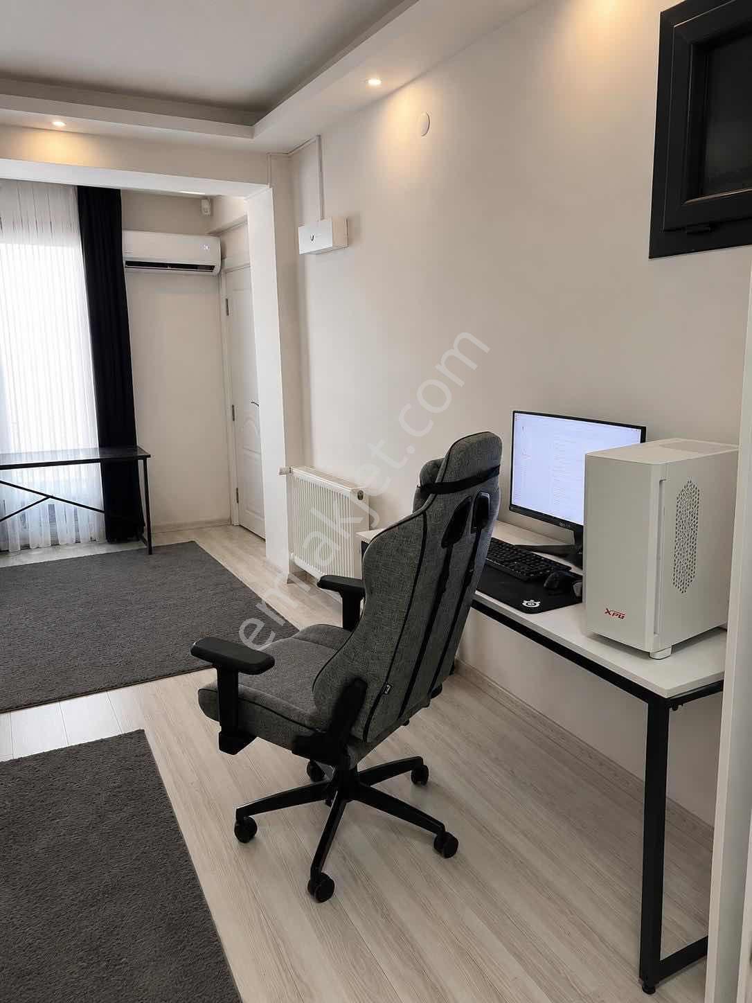 Doğa Dostu'ndan Bornova Kardelen Evl.1+1 Eşyalı - Görsel 21