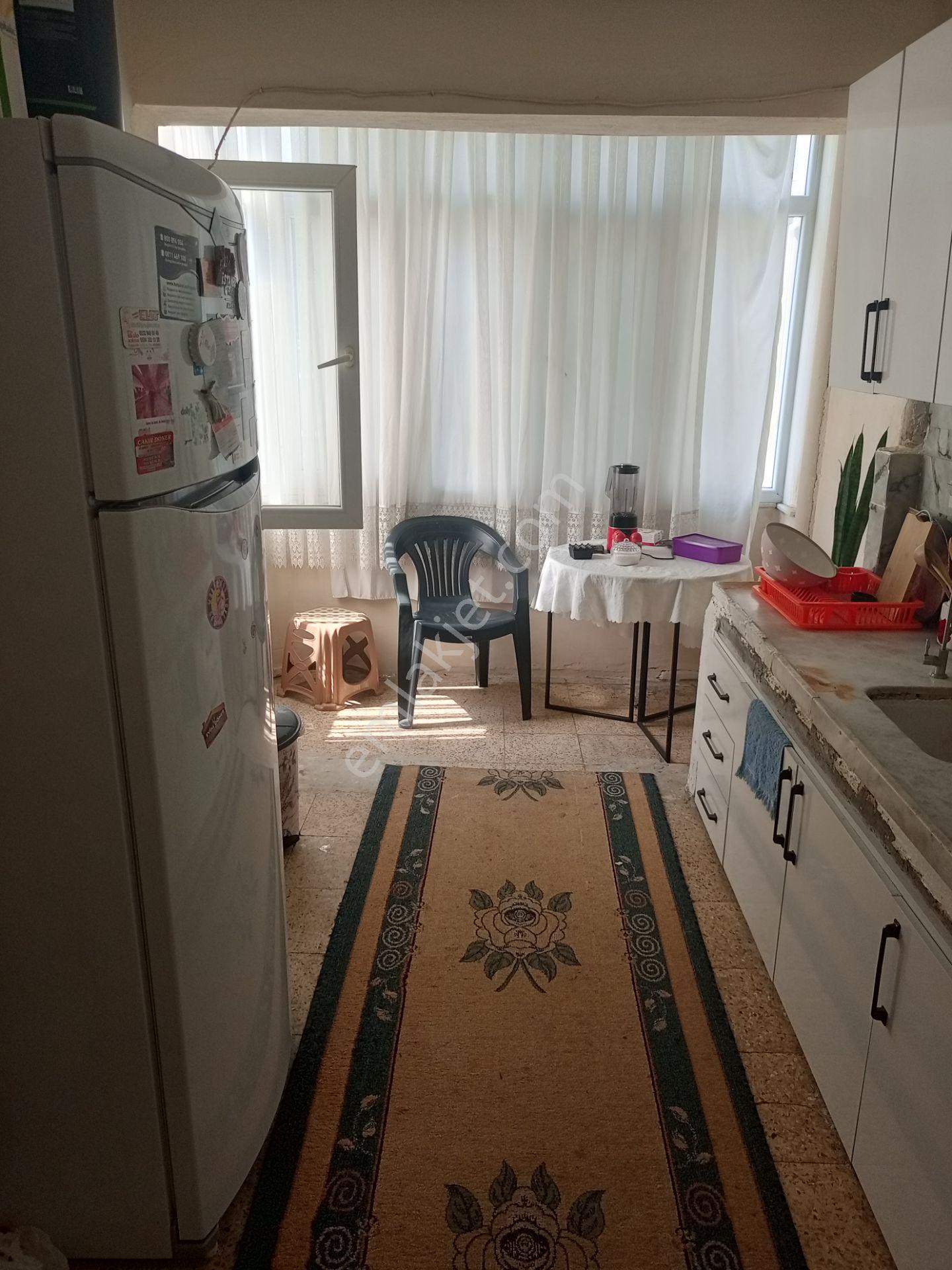 Menemen Esatpaşa Mahallesinde Satılık 3+1 Ara Kat Bakımlı Daire - Görsel 14