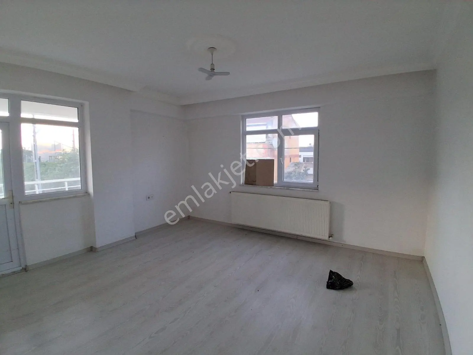 Vavien Emlak'tan Geniş 4+1 Pazarsuyu Mahallesinde Kiralık Daire - Görsel 2
