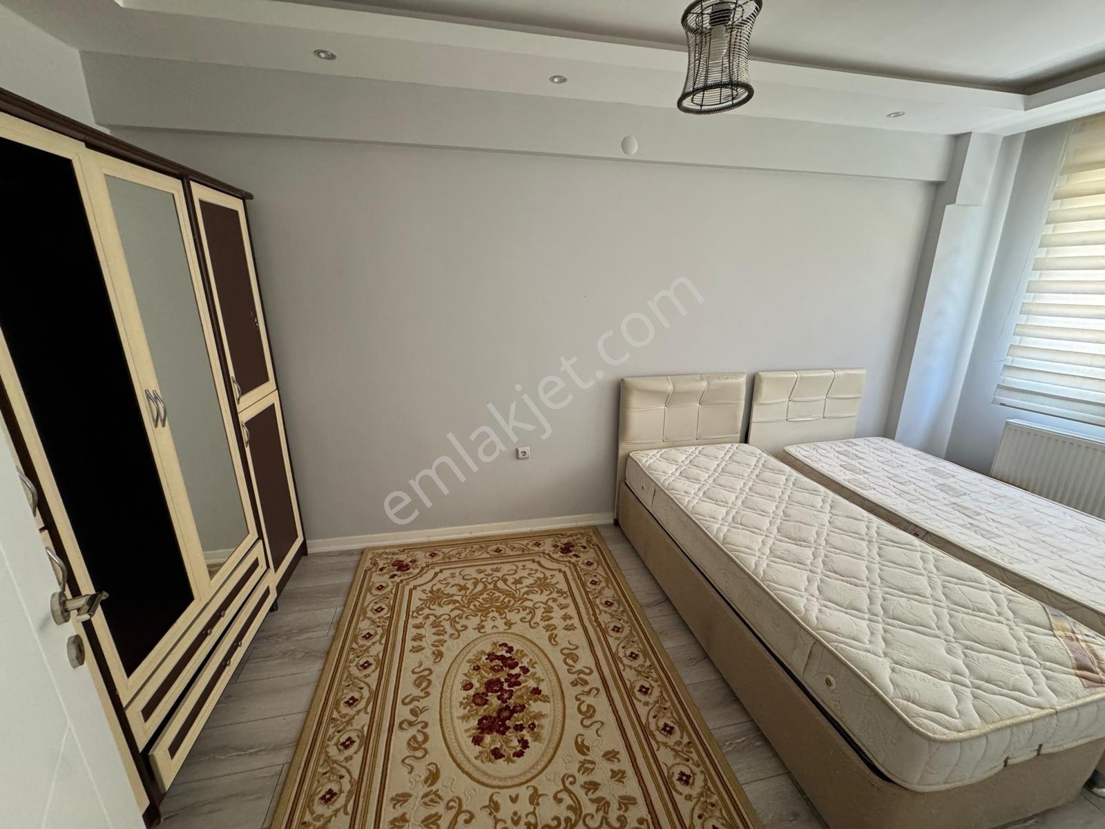 Zeki Emlak'tan Muradiyede Full Eşyalı 1+1 Kiralık Daire.. - Görsel 9