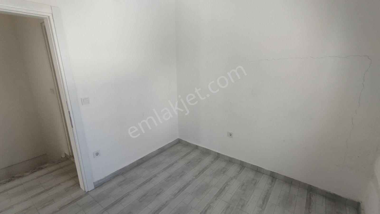 İlkon'dan Foça'da Kiralık 3+1 130m2 Çatı Dubleks Daire - Görsel 18