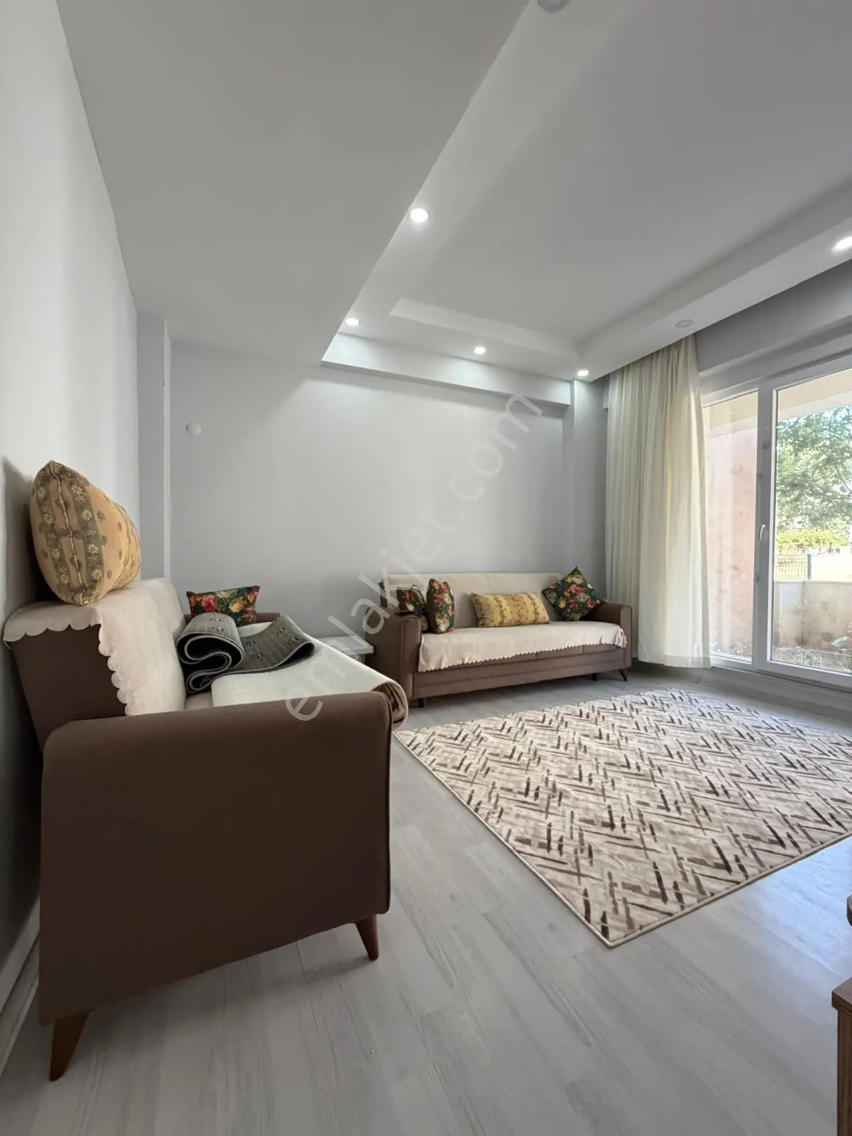 Silivri Mimarsinanda 1+1 Bahçe Kullanımlı Satılık Daire - Görsel 5
