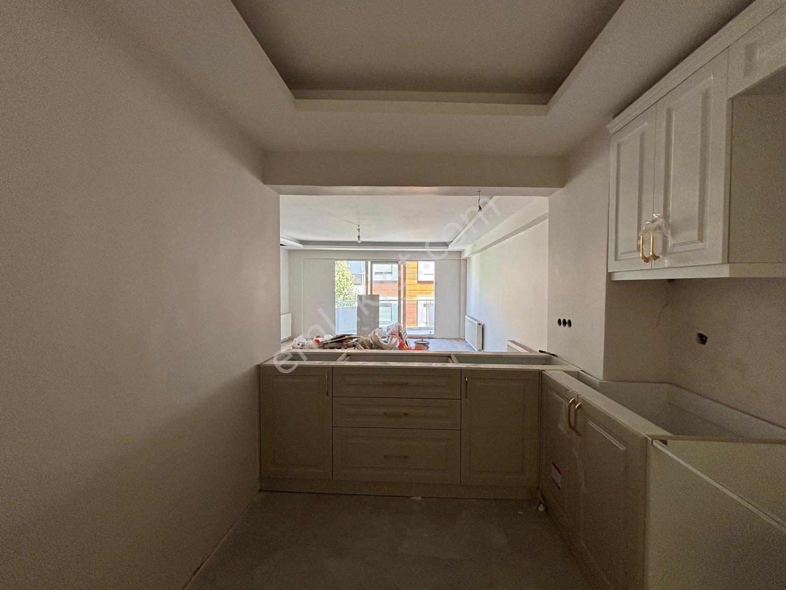 Asilden Göztepe M.paşa Cadde Pareleli 3+1 Full Tadilatlı Daire - Görsel 31