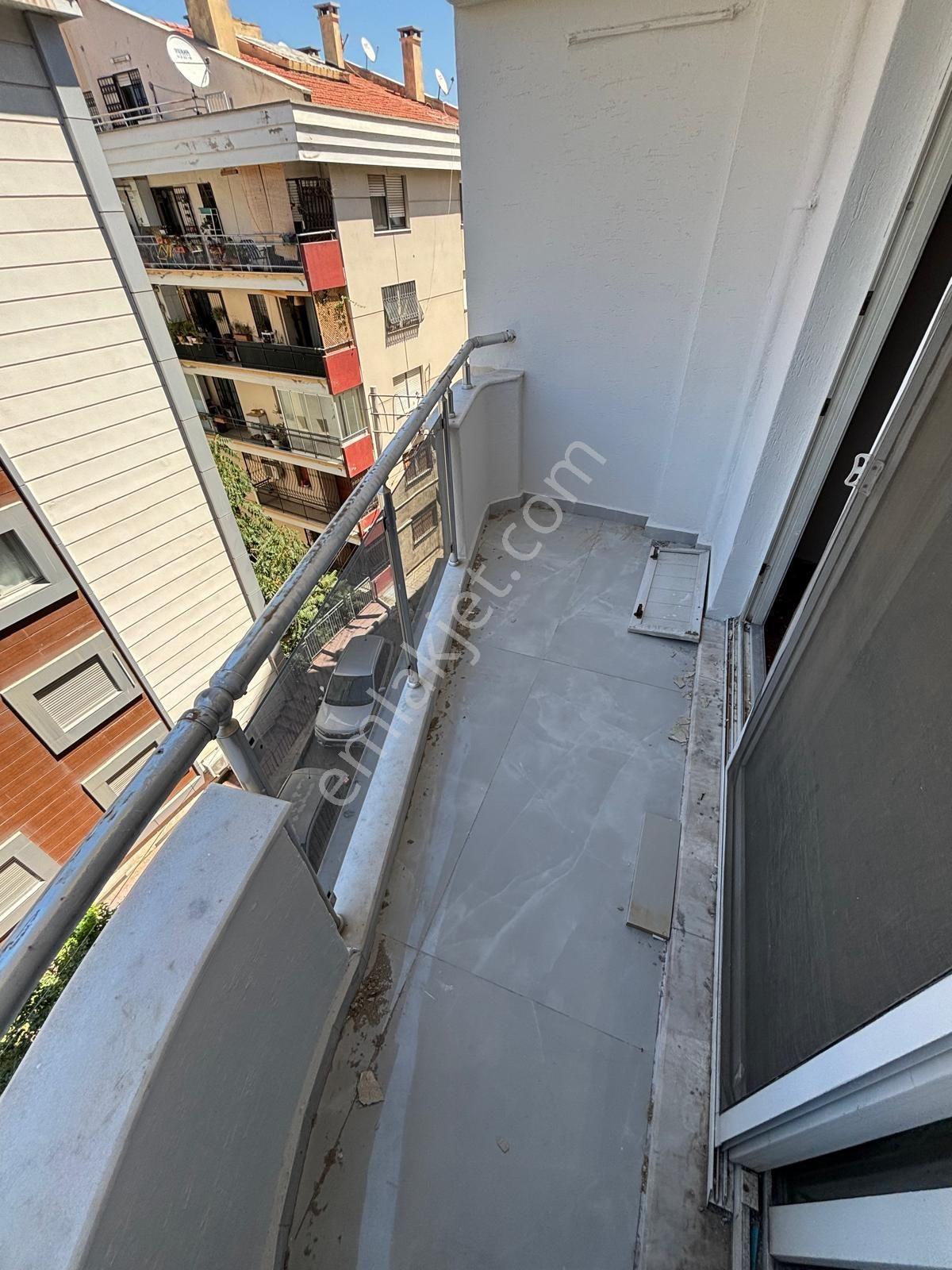 Asilden Göztepe M.paşa Cadde Pareleli 3+1 Full Tadilatlı Daire - Görsel 7