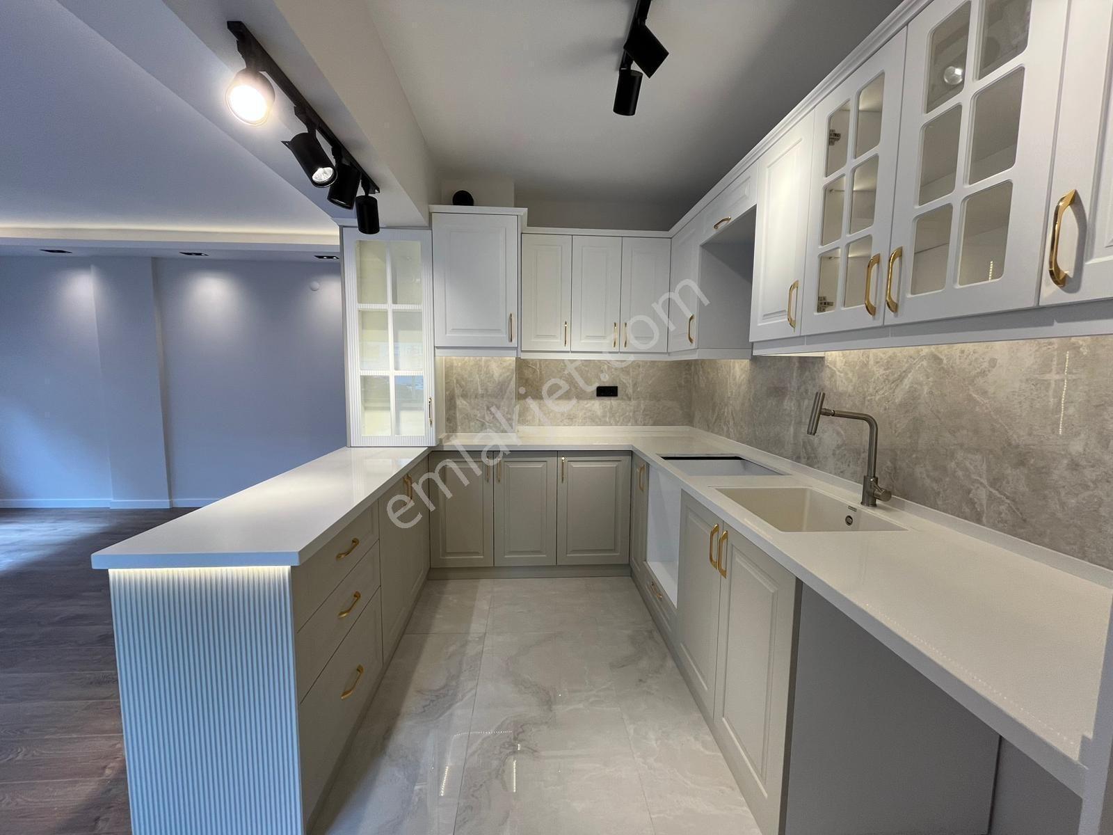 Asilden Göztepe M.paşa Cadde Pareleli 3+1 Full Tadilatlı Daire - Görsel 18
