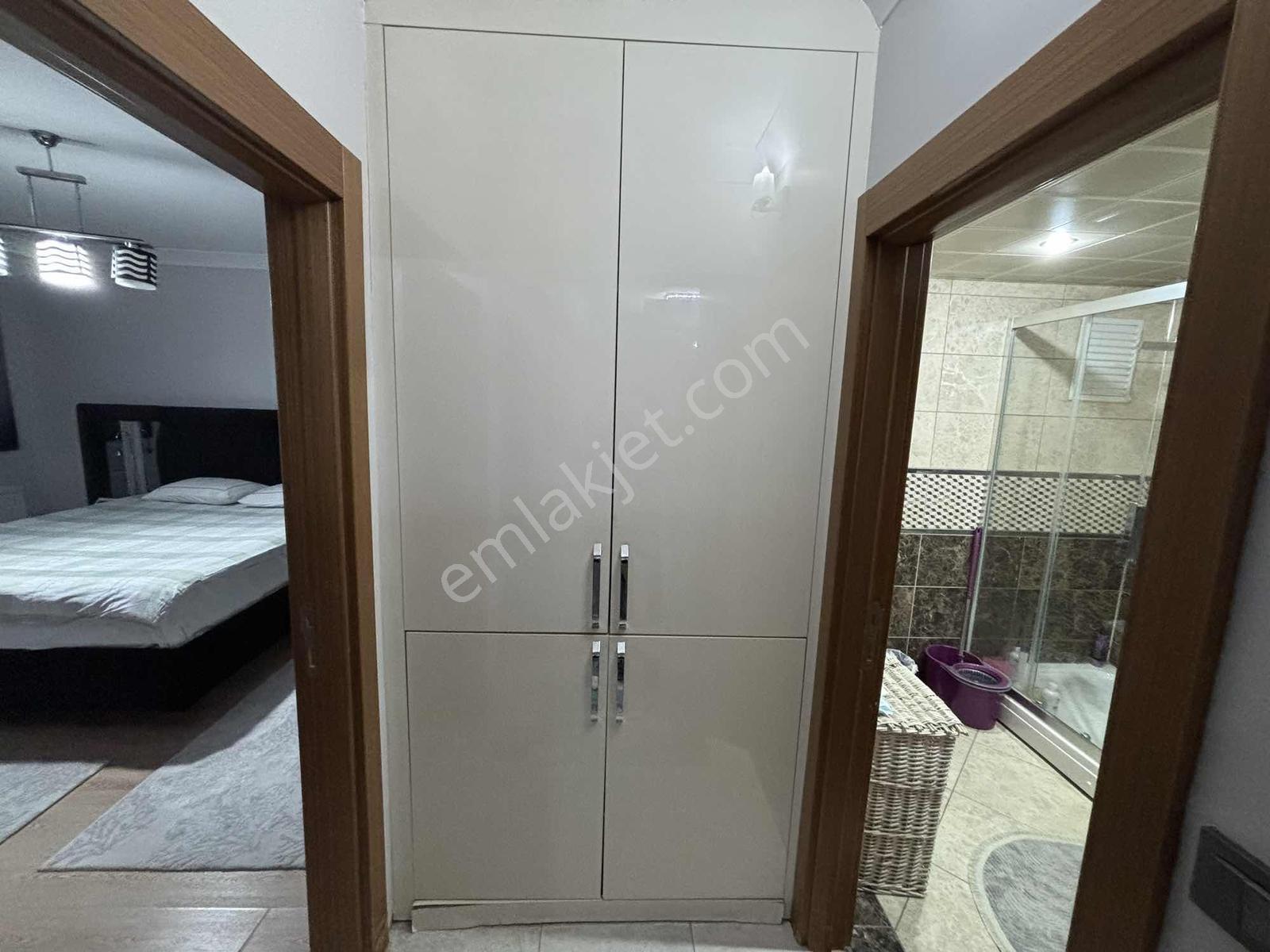 Güneşevler Merkez'de Bol Ekstra Yapılı 3+1 Satılık Site Dairesi - Görsel 4