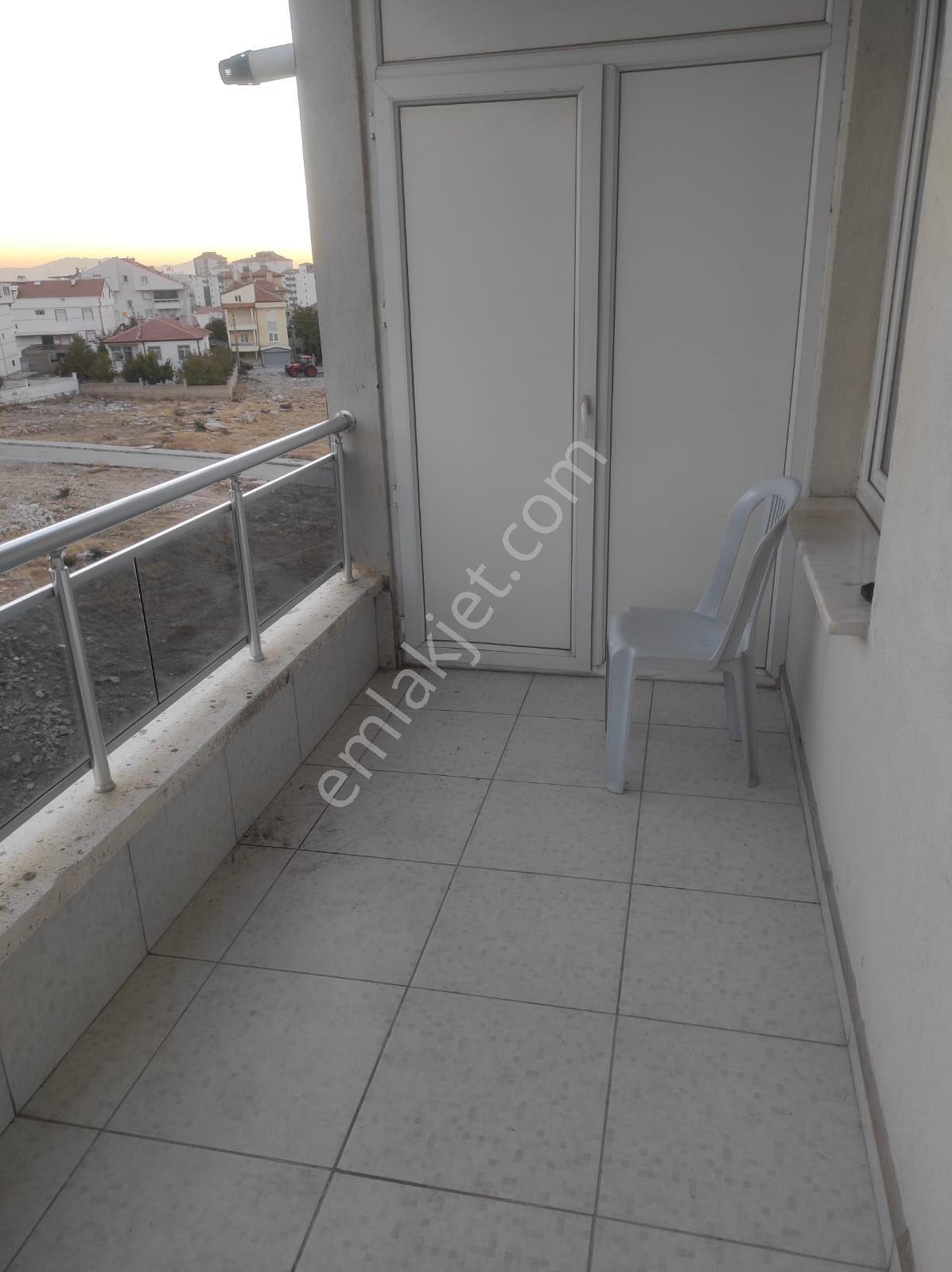 Karaman Osmangazi'de Eşyalı, Bağımsız Mutfaklı 1+1 Kiralık Apart! - Görsel 10