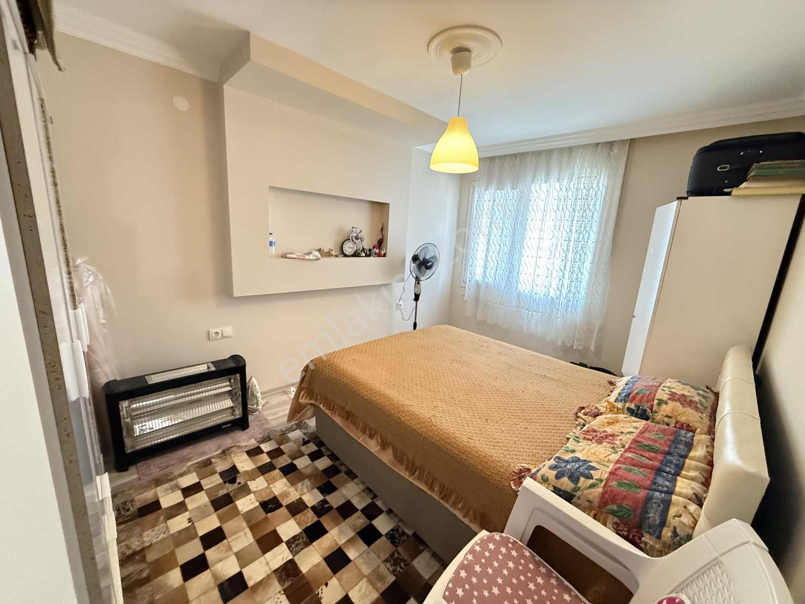 Kuşadası Davutların Merkezinde Satılık Arakat 2+1 Daire - Görsel 6