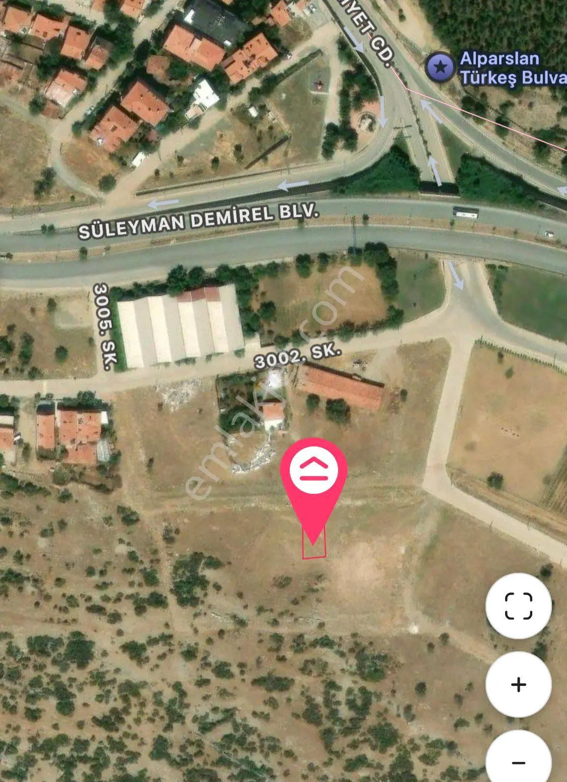 Denizli Tavas Ana Yola Yakın Satılık Arsa