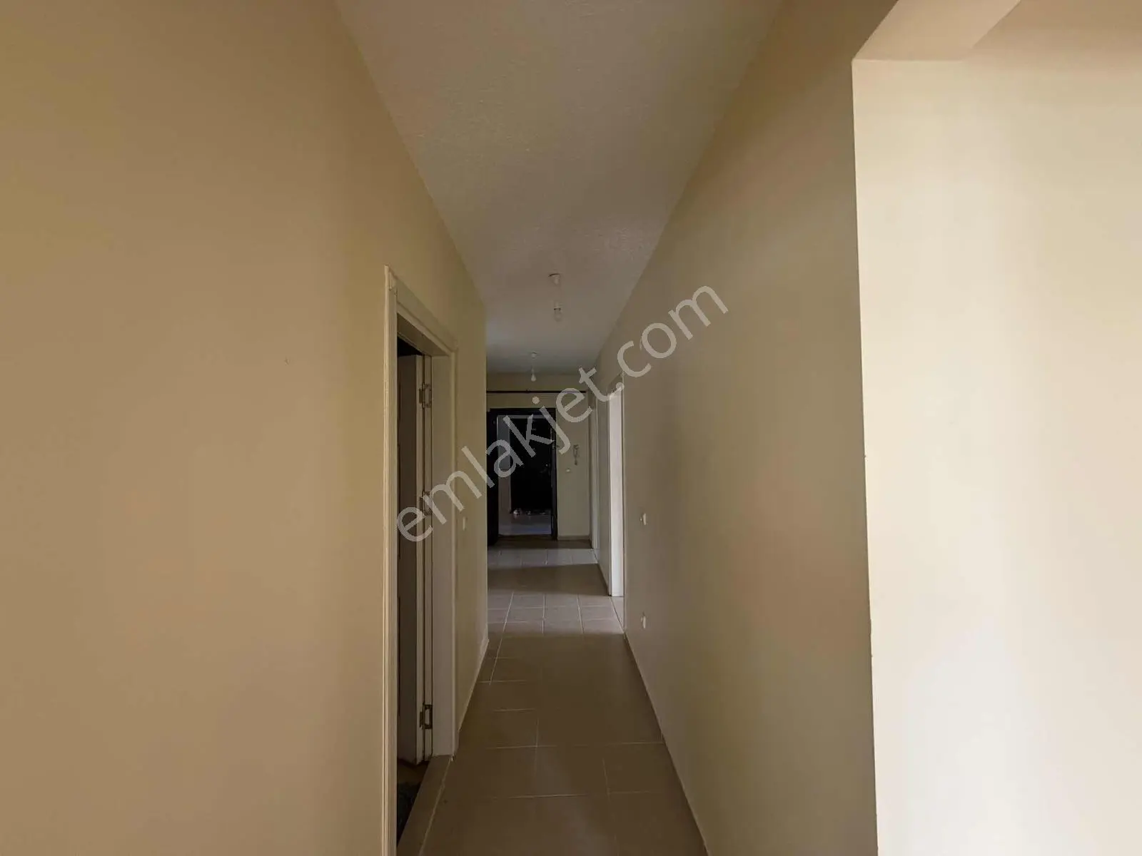 Remax Dem'den Maliyeciler Sitesinde 3+1 Satılık Daire - Görsel 5