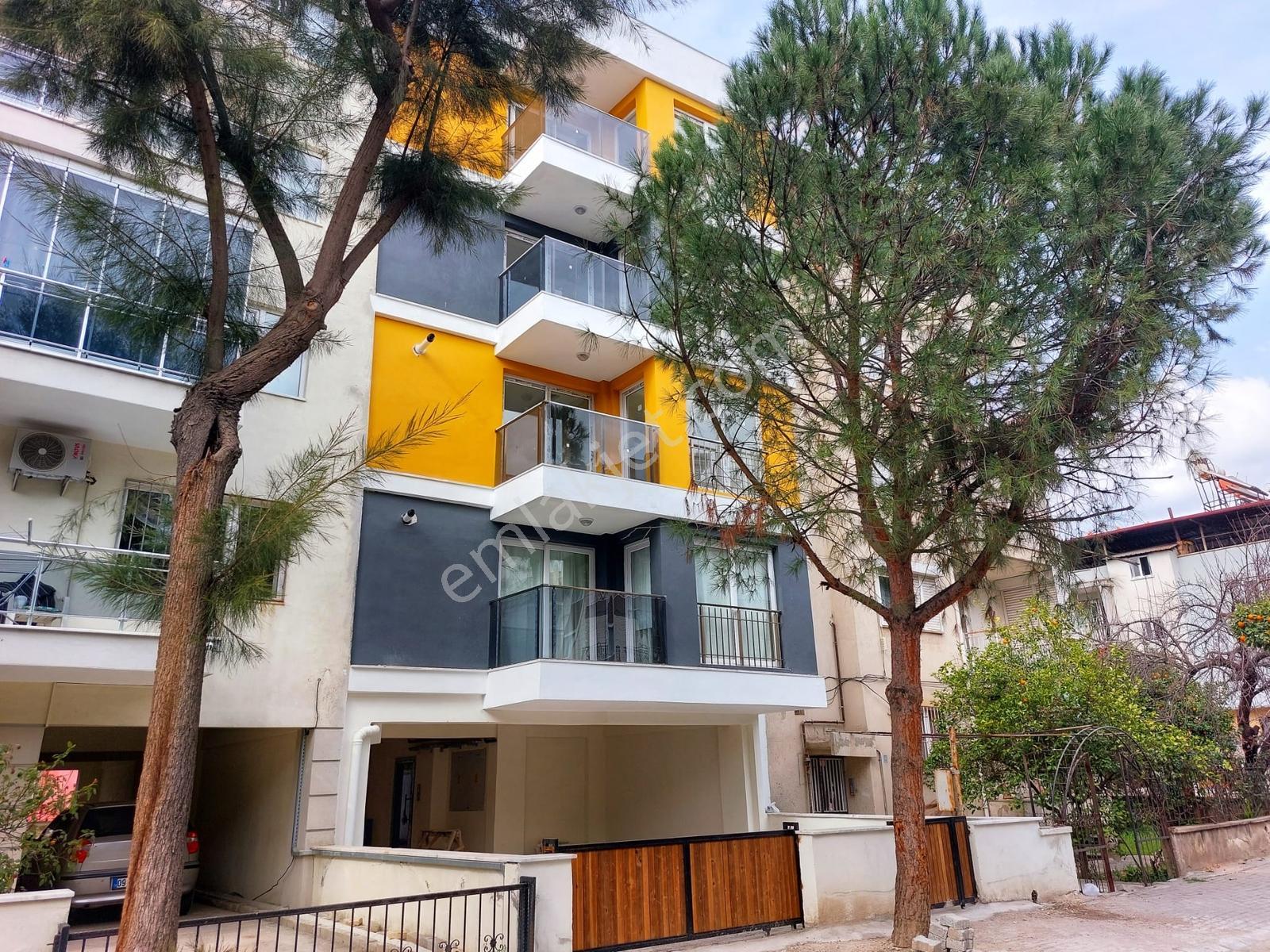 Adnan Menderes Mahallesinde Kiralık Doğalgazlı 1+1 Daire - Görsel 17