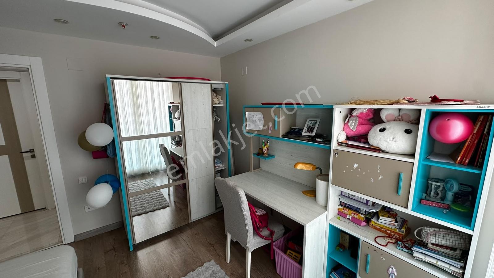Mersin Yenişehir Çiftlikköy'de Kiralık 3+1 Deniz Manzaralı Daire - Görsel 5