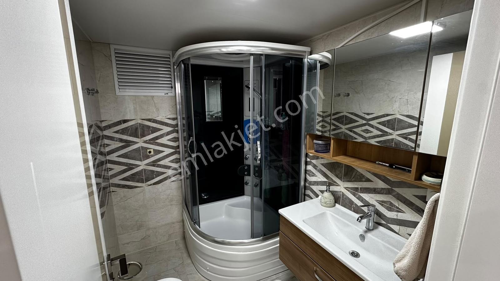Mersin Yenişehir Çiftlikköy'de Kiralık 3+1 Deniz Manzaralı Daire - Görsel 26