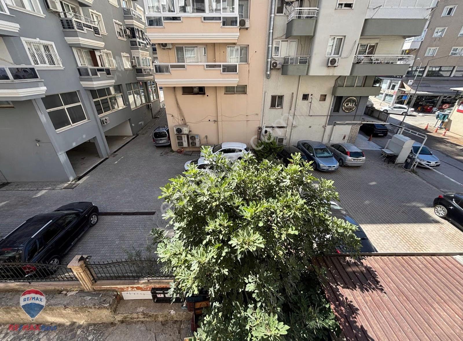 32 İzmir Spor Metro Yakını Asansörlü 3+1 Kiralık Daire - Görsel 12