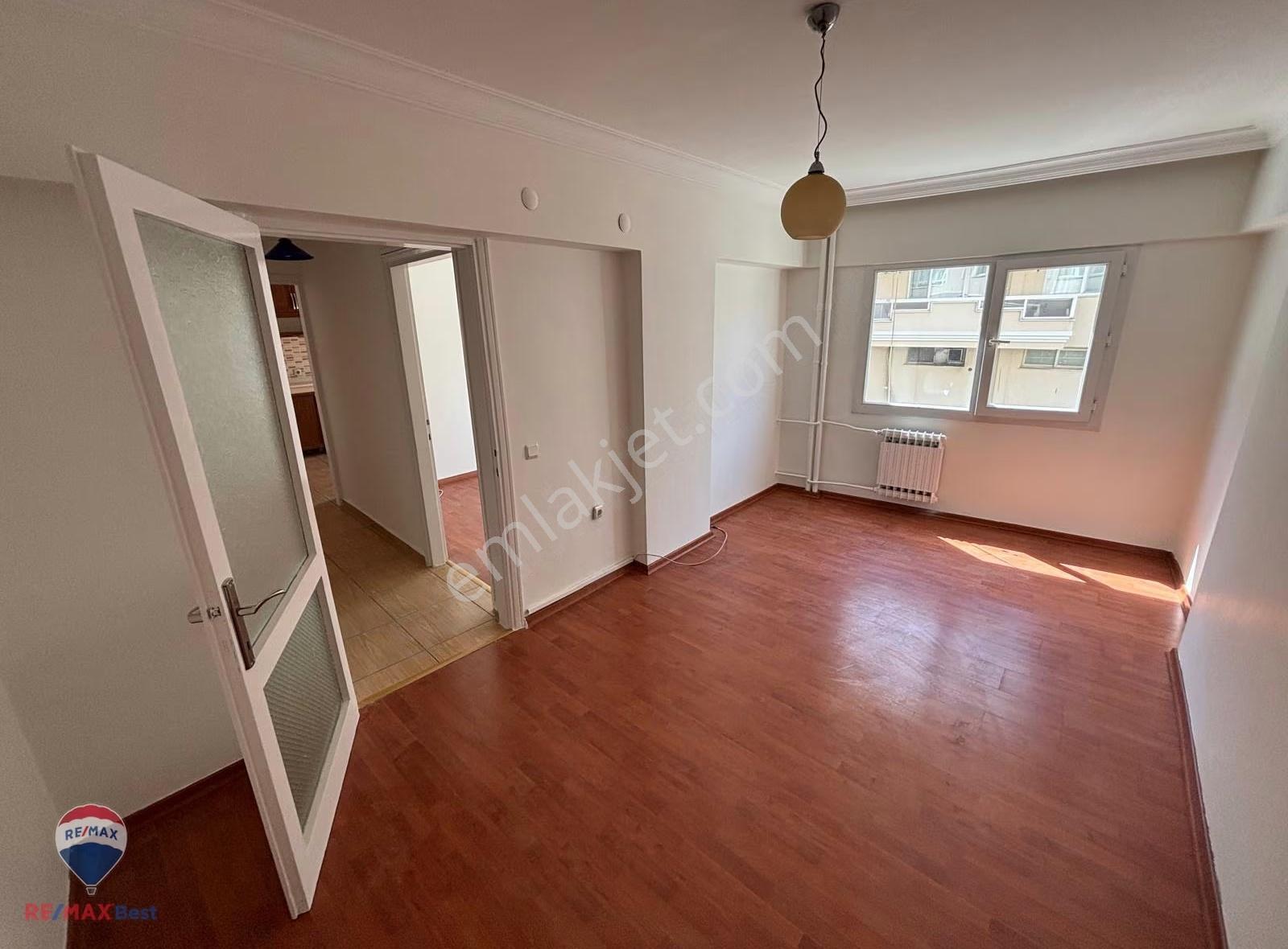 32 İzmir Spor Metro Yakını Asansörlü 3+1 Kiralık Daire - Görsel 16