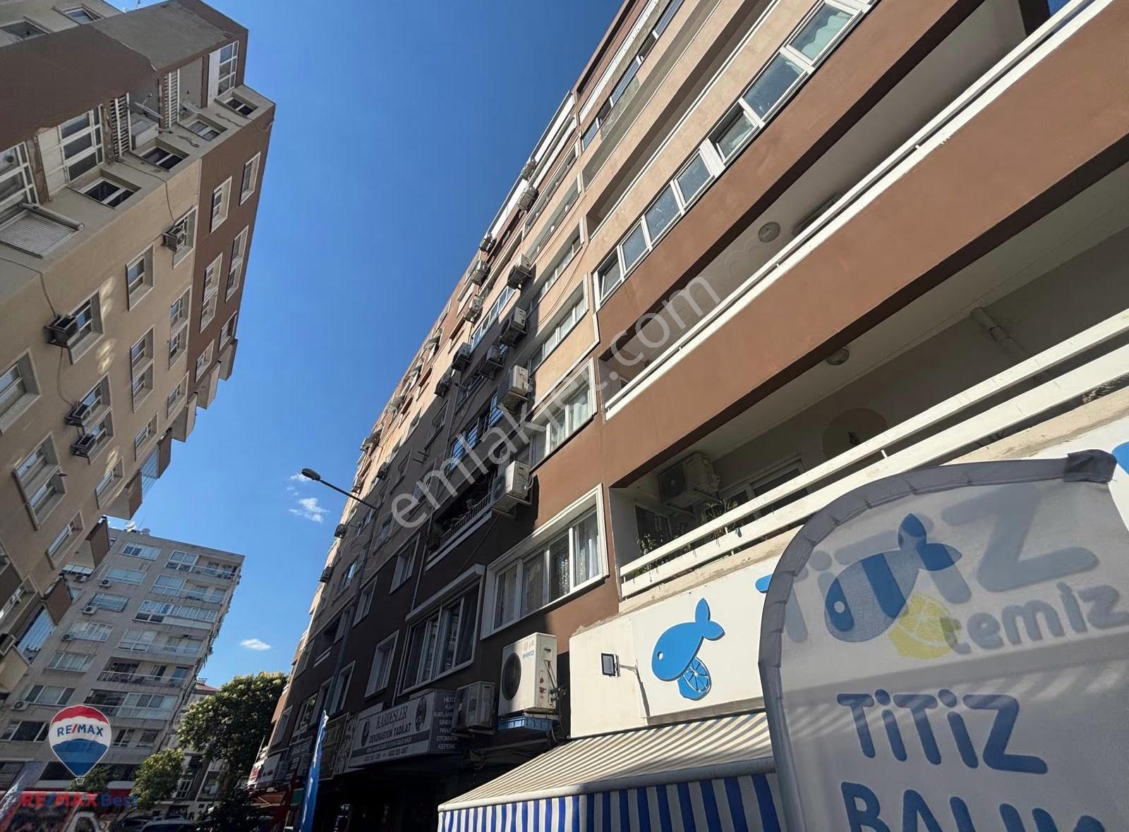 32 İzmir Spor Metro Yakını Asansörlü 3+1 Kiralık Daire - Görsel 19
