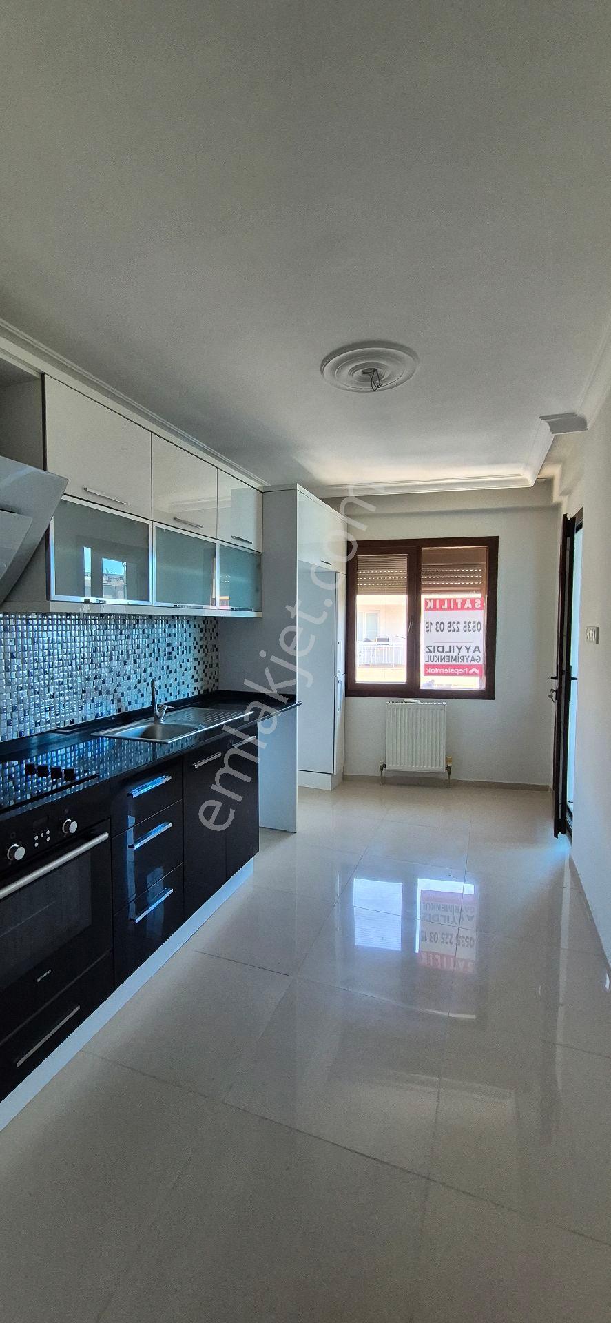 Bornova Da 3+1 Satılık Lüks Daire - Görsel 30