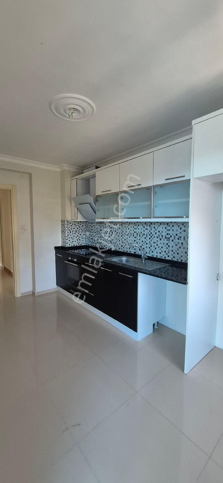 Bornova Da 3+1 Satılık Lüks Daire - Görsel 32
