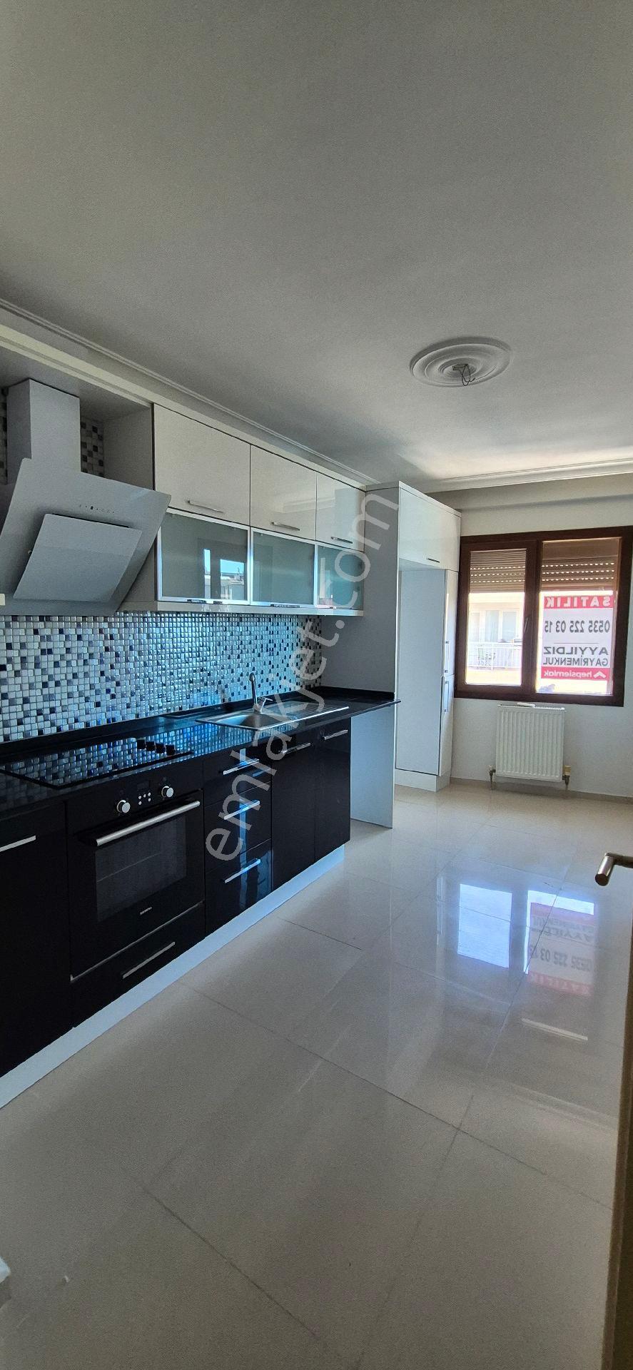 Bornova Da 3+1 Satılık Lüks Daire - Görsel 26