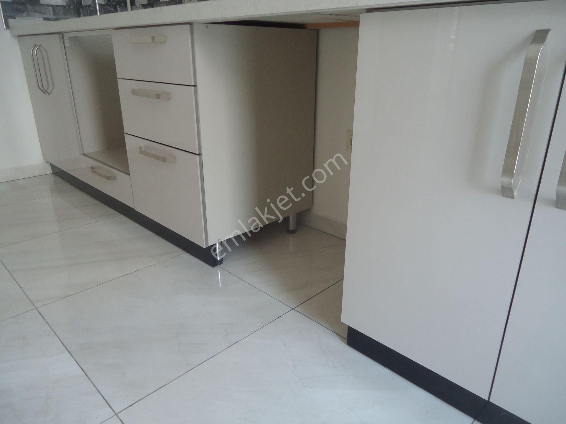 Subayevlerinde Full Yapılı Kiralık Daire Gizem Emlaktan - Görsel 21