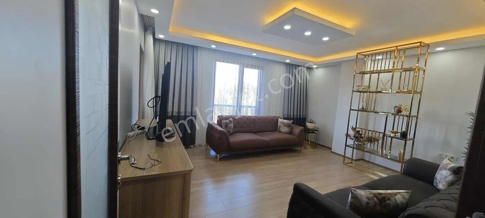 Eyüp Çırçır'da Satılık 4 + 1 Dubleks Altı Yaşında