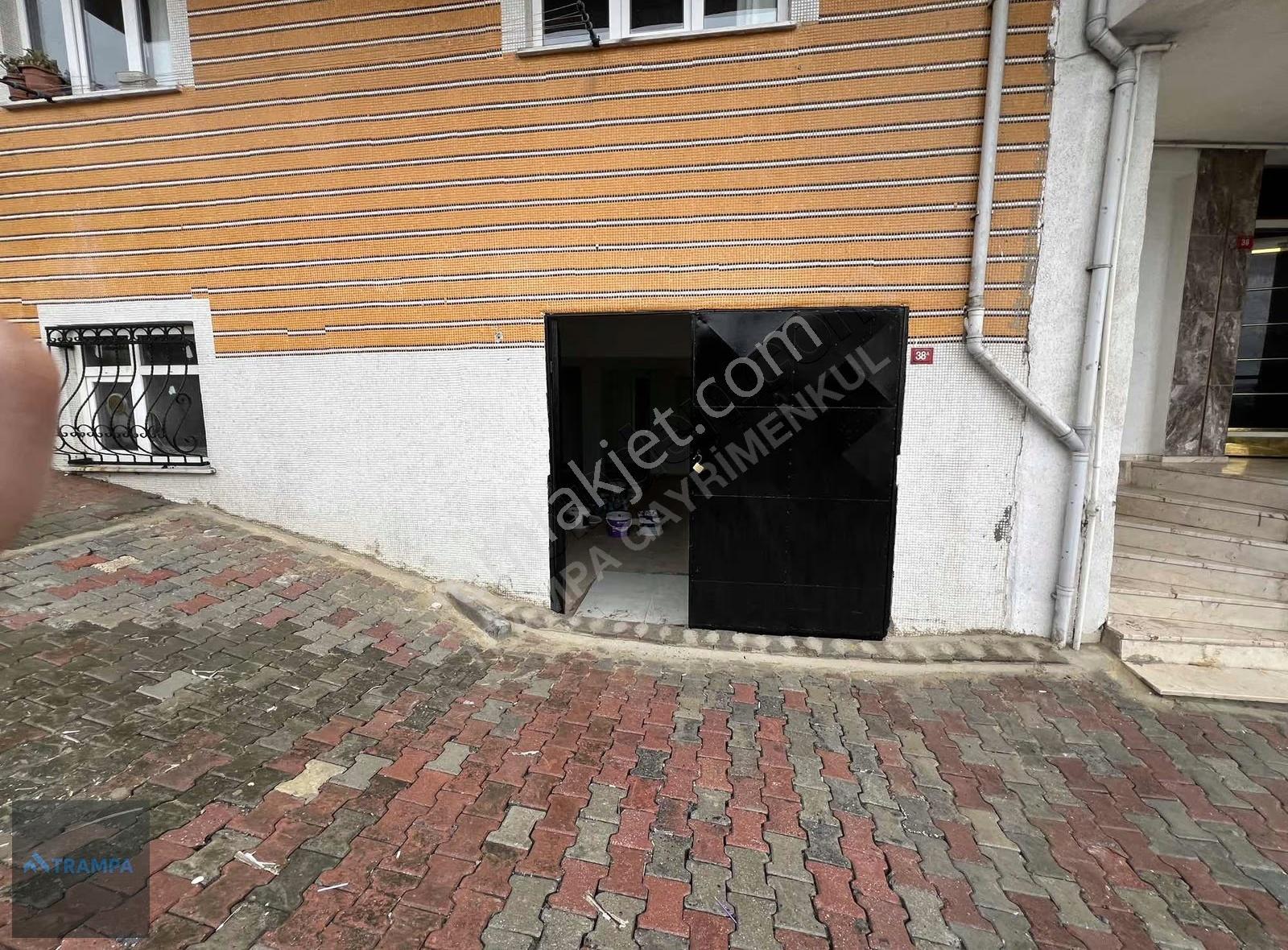 Mustafa Kemal Paşa Mah. 200 M2 Kiralık Depo Dükkan