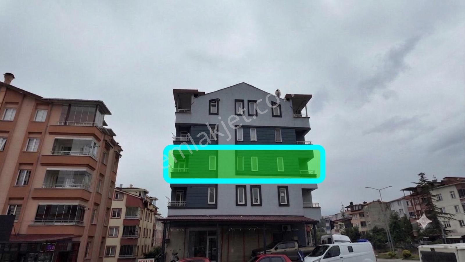 Şirinevler Mahallesi'nde Satılık 3+1 Fırsatı | Çift Balkonlu