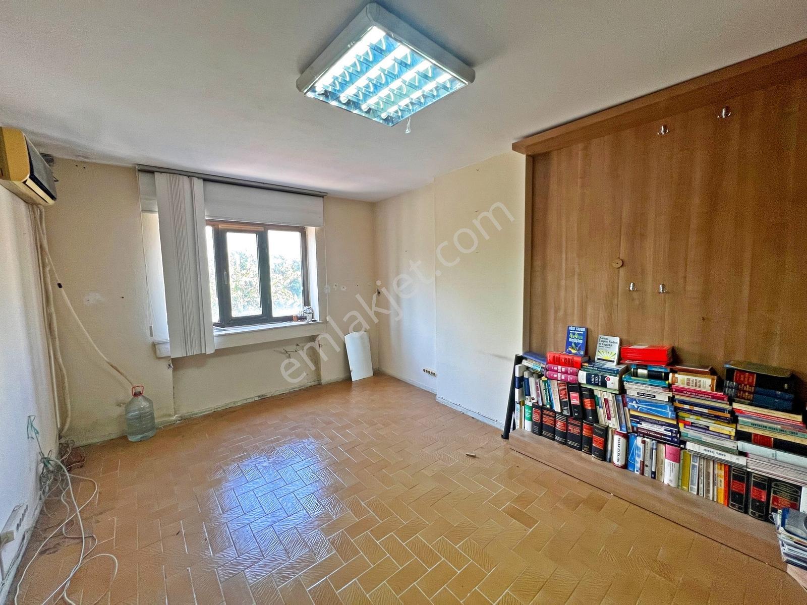 Alanya Merkezde Kiralık 2+1 İşlek Caddeye Sıfır Ofis & İş Yeri - Görsel 14