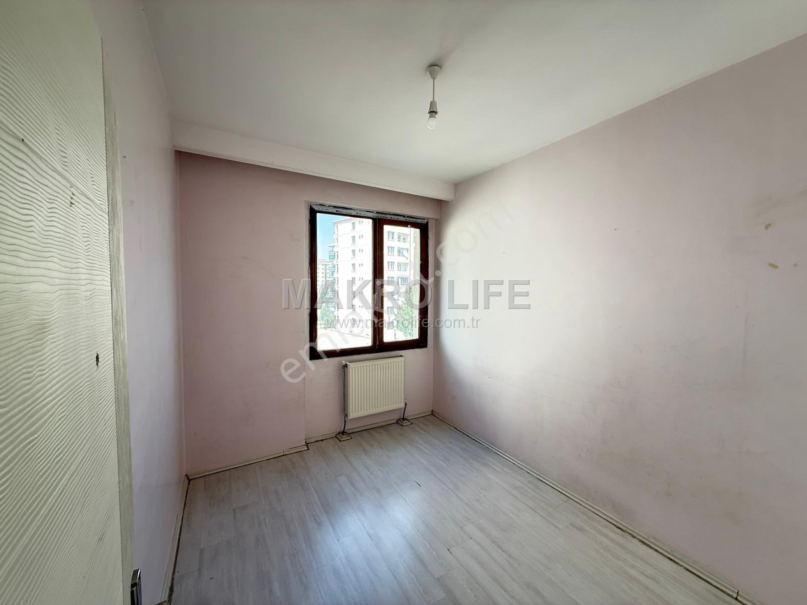 Makro Life Gayrimenkul'den Bagcılarda Satılık 3+1 Daire - Görsel 9
