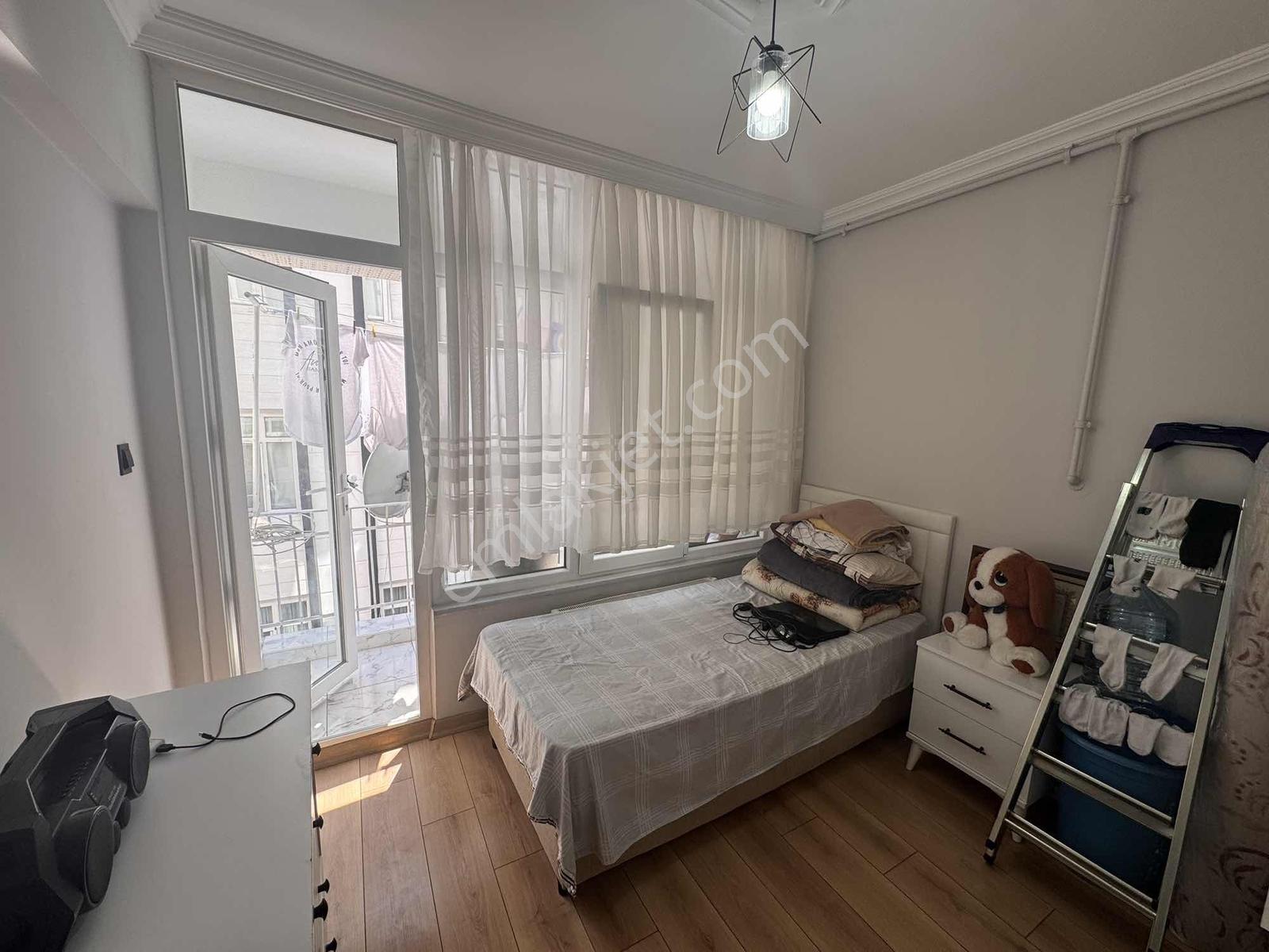 Bölgenin En Uygunu İçi Yapılı Temiz Satılık 3+1 Daire - Görsel 10