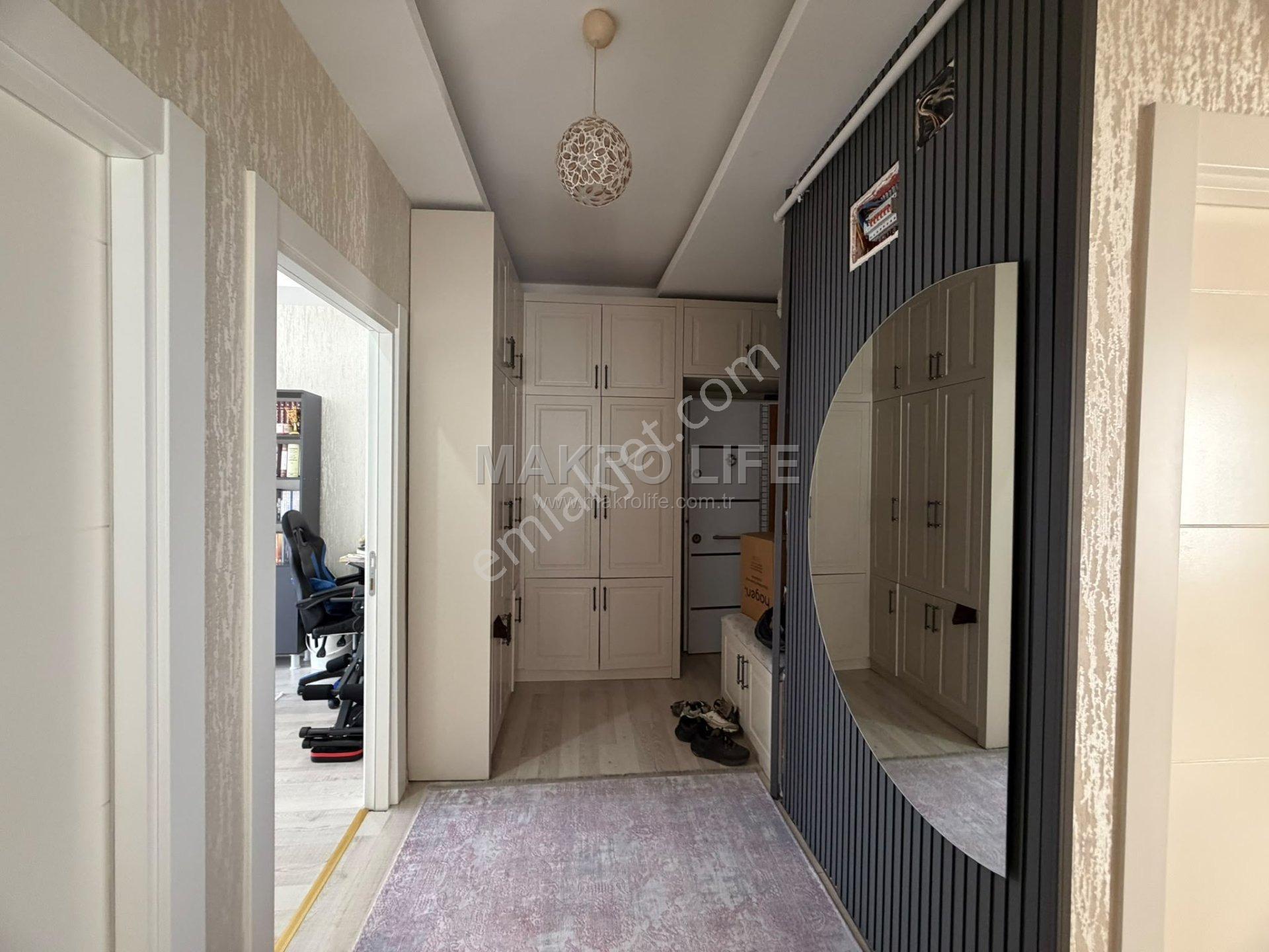 Bağcılar Siverek Caddesinde 3+1 Ekstra Bakımlı Satılık Daire - Görsel 12
