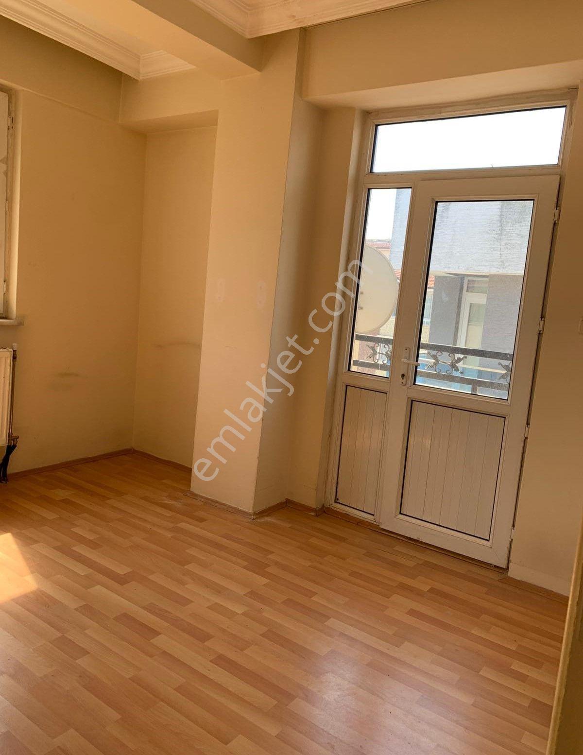 Bahçelievler Mah. 1+1 Kiralık Daire - Görsel 4